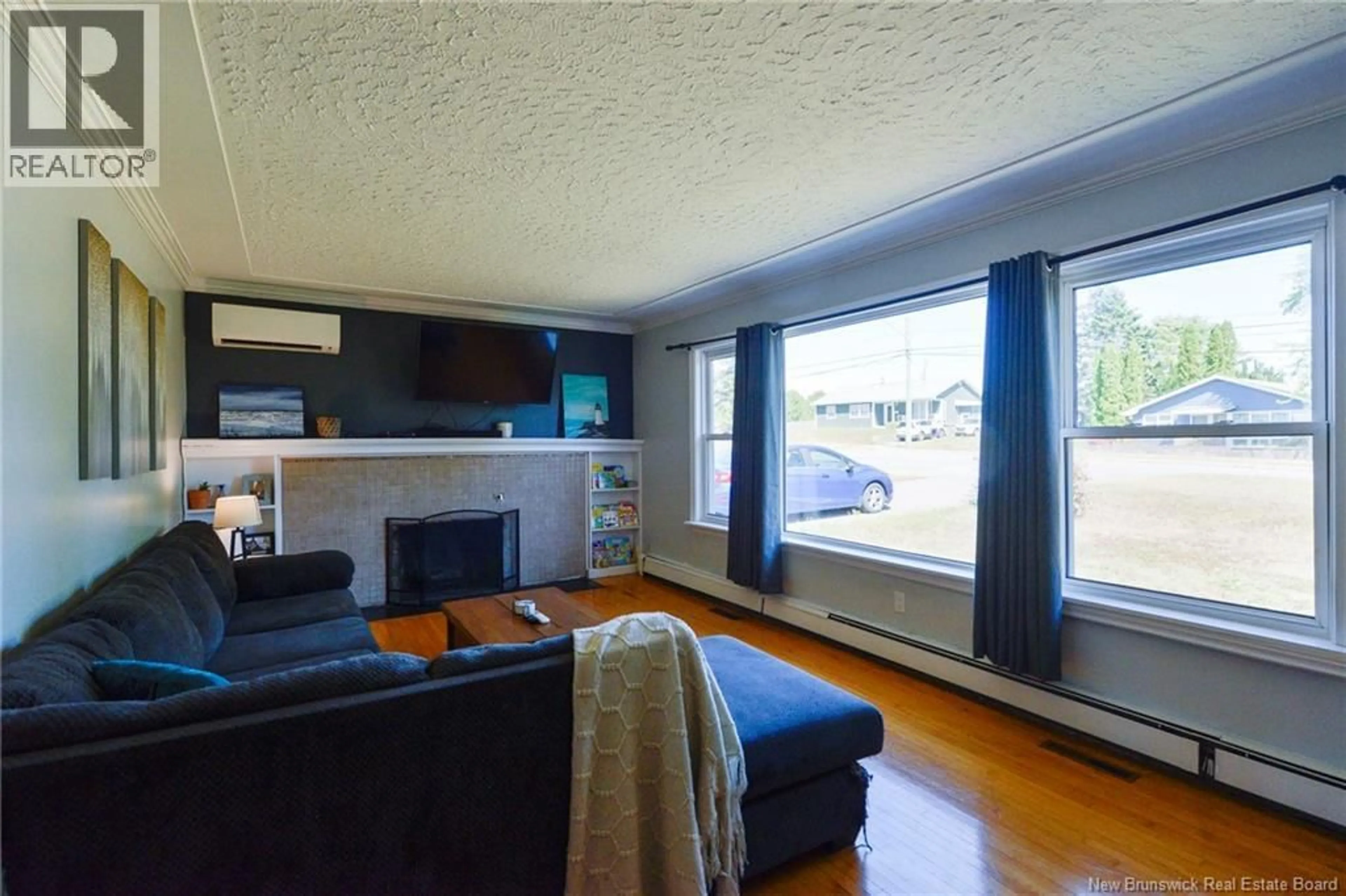 Living room with furniture, wood/laminate floor for 171 GAULT ROAD, Saint John New Brunswick E2M5G9