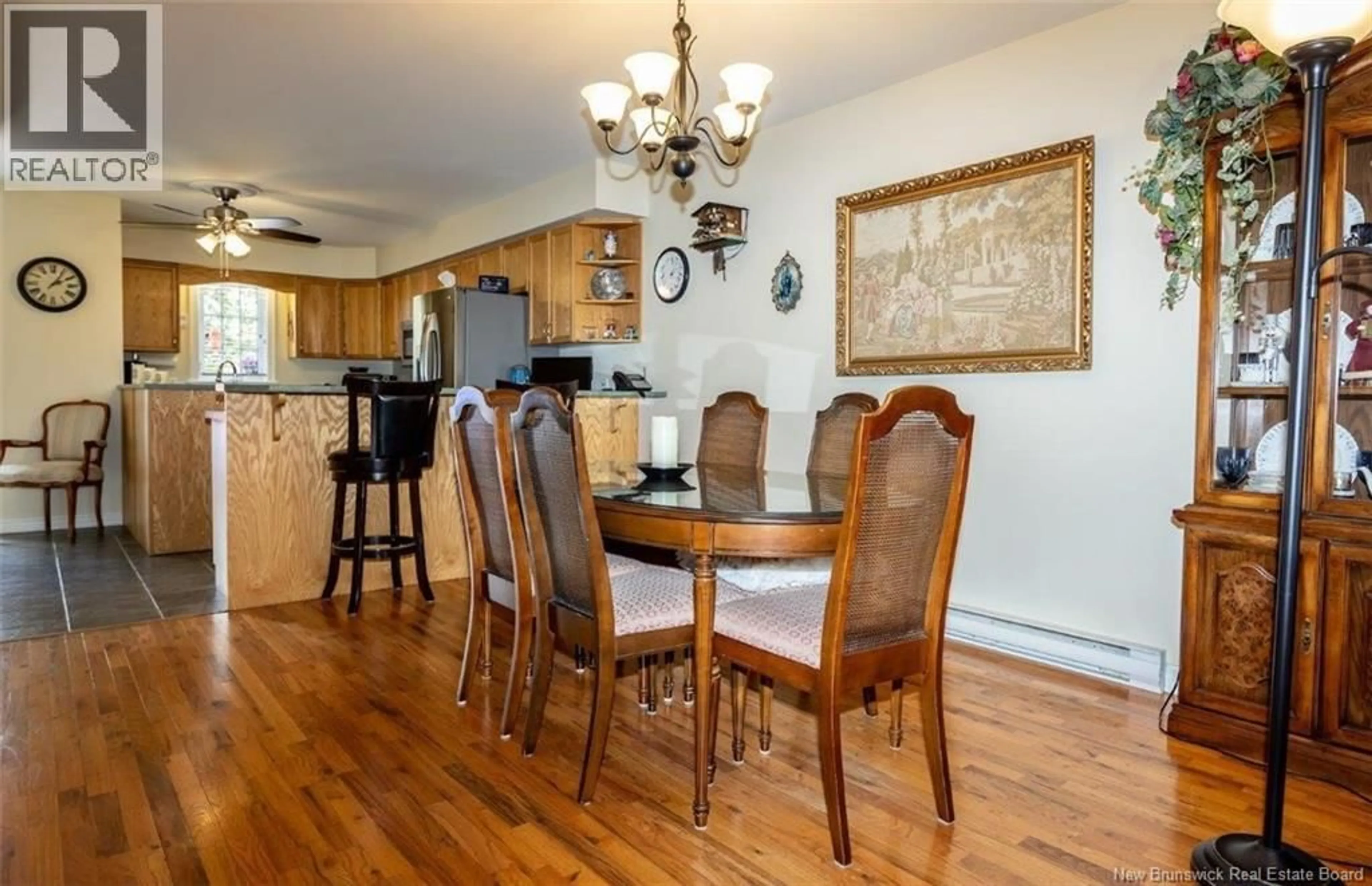 Dining room, wood/laminate floor for 8 - 508 RIVERSIDE DRIVE DRIVE, Fredericton New Brunswick E3A8C2