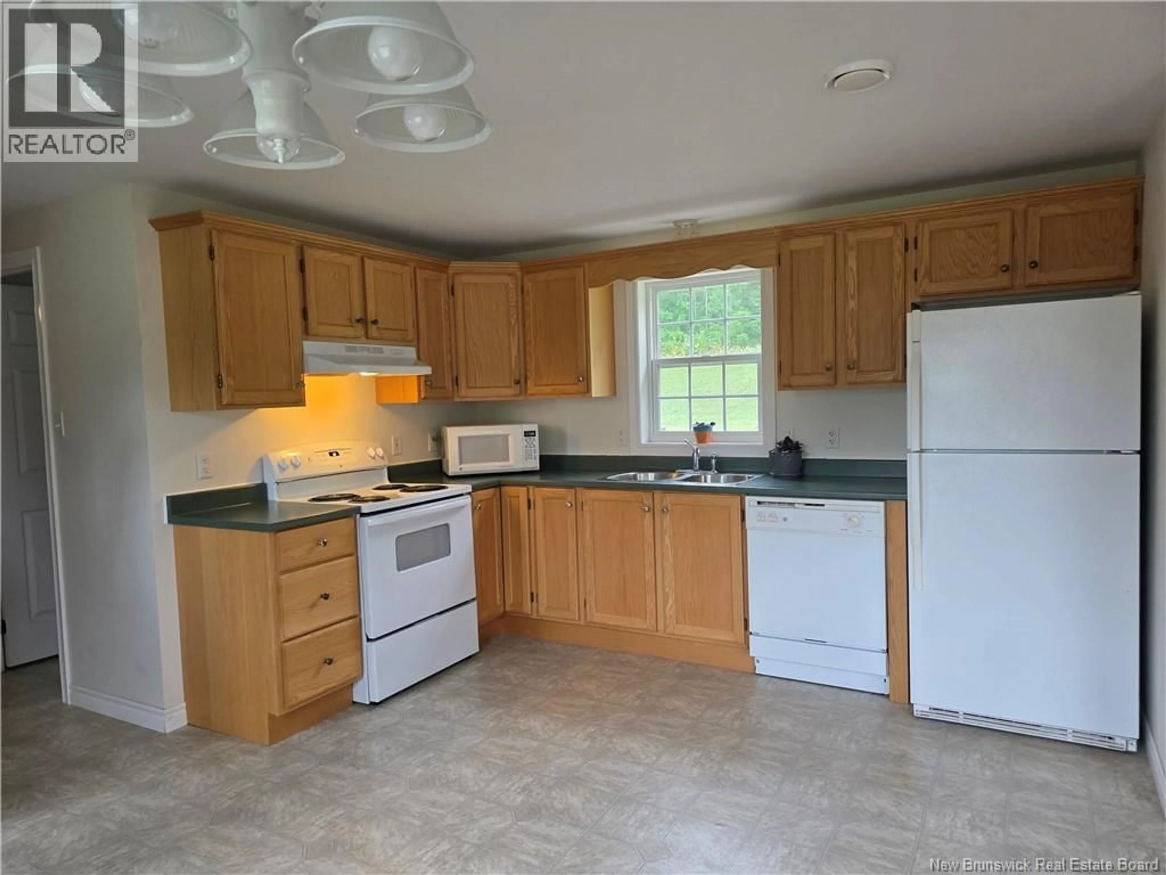 Standard kitchen, unknown for 16 RITCHIE ROAD, Ritchie New Brunswick E6H1G9