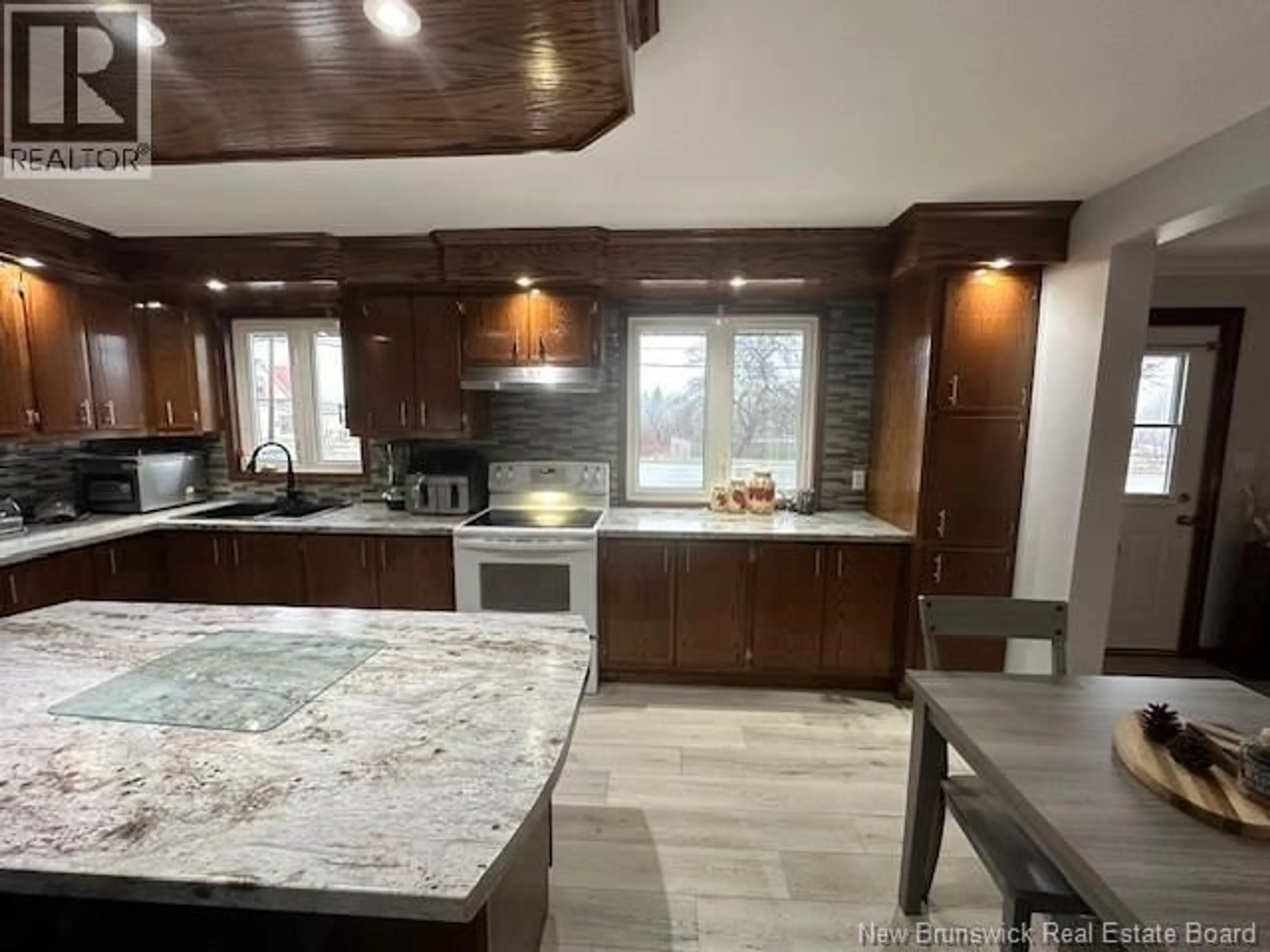 Open concept kitchen, unknown for 372 PRINCIPALE STREET, Eel River Crossing New Brunswick E8E1T9
