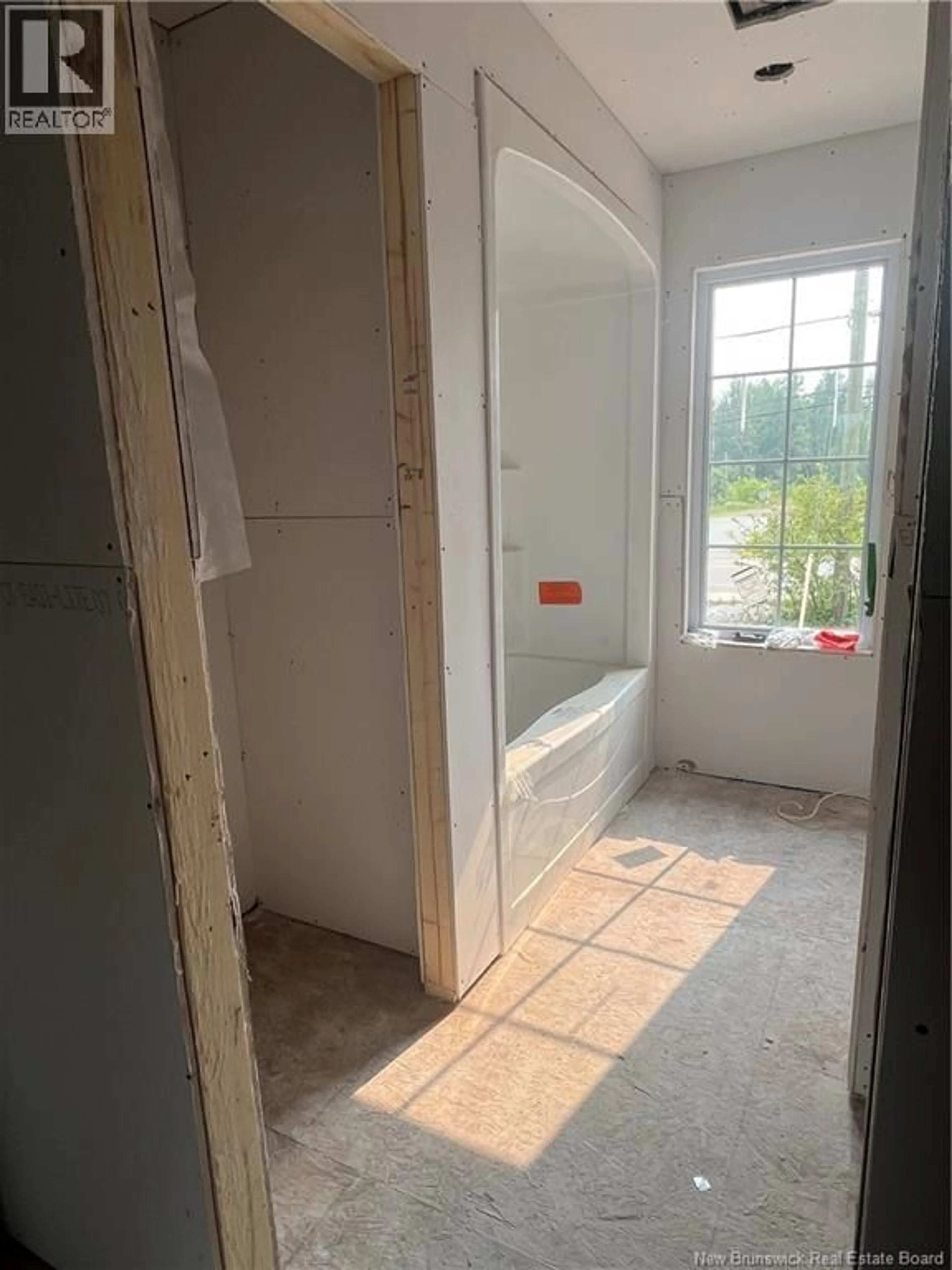 A pic of a room for 31 DEEPWOOD AVENUE, Salisbury New Brunswick E4J2B3