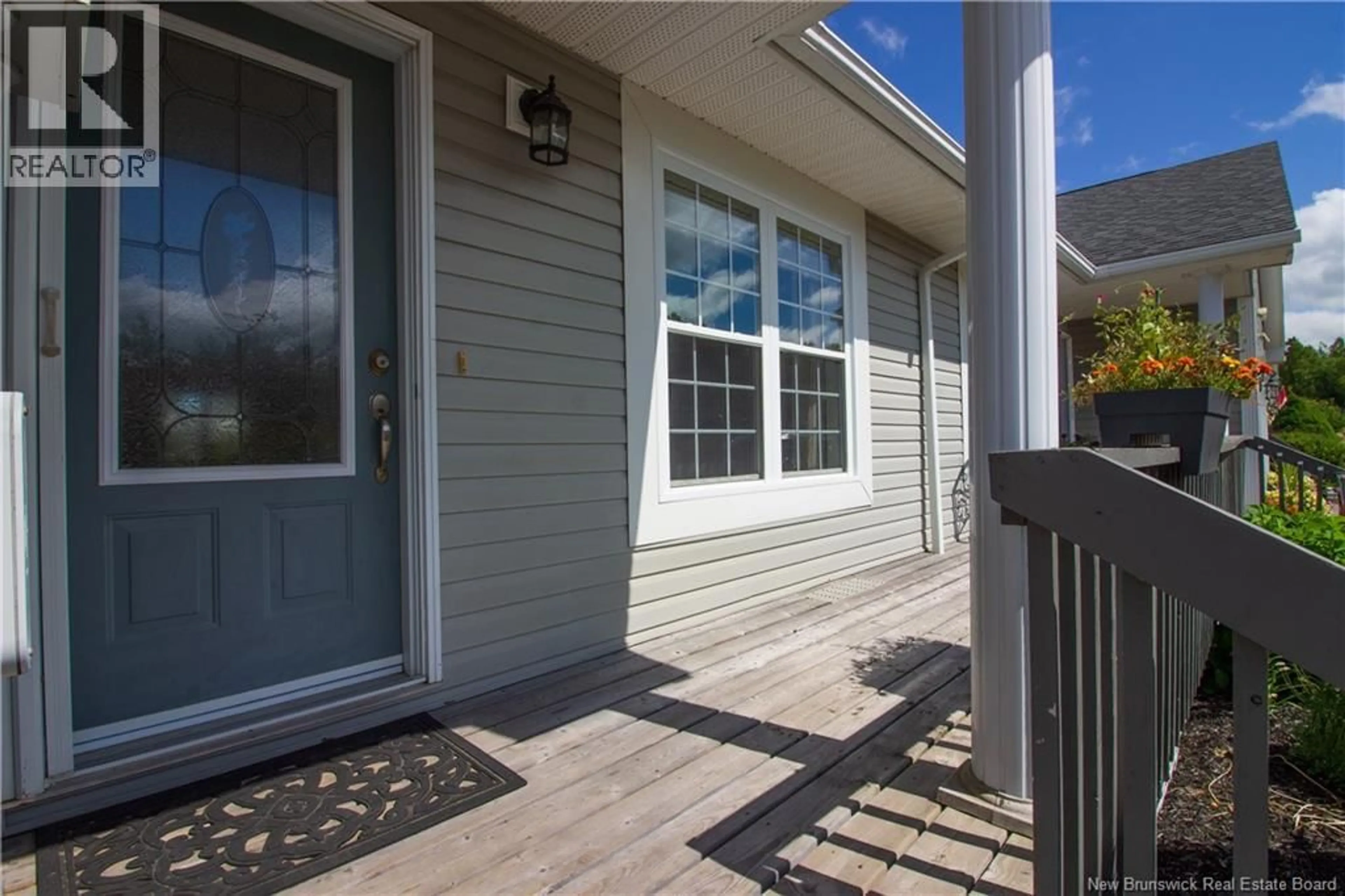 Home with vinyl exterior material, street for 5 ALEXANDER COURT, Hampton New Brunswick E5N2C8