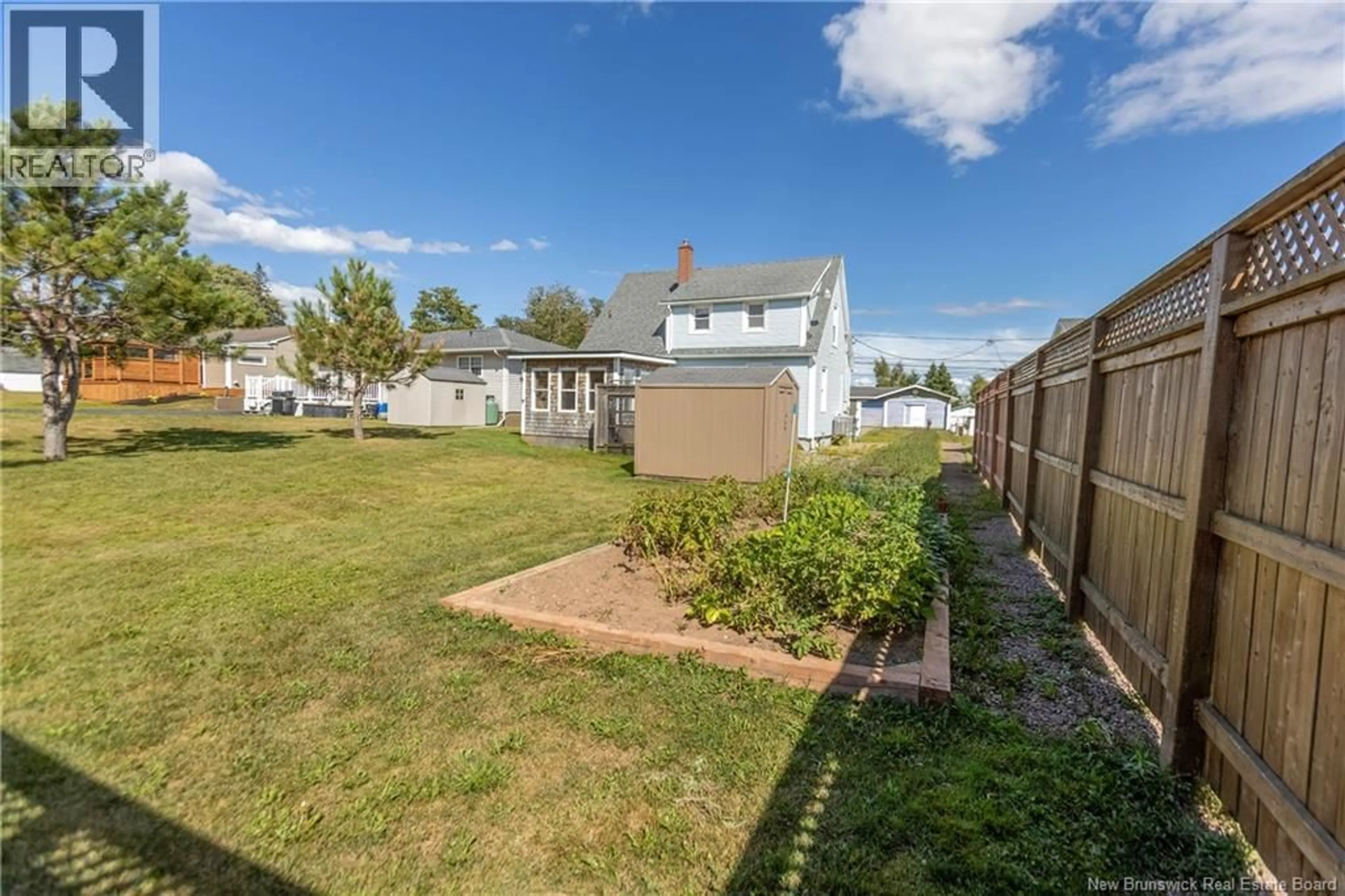 A pic from outside/outdoor area/front of a property/back of a property/a pic from drone, unknown for 11 BULMER LANE, Sackville New Brunswick E4L3R3