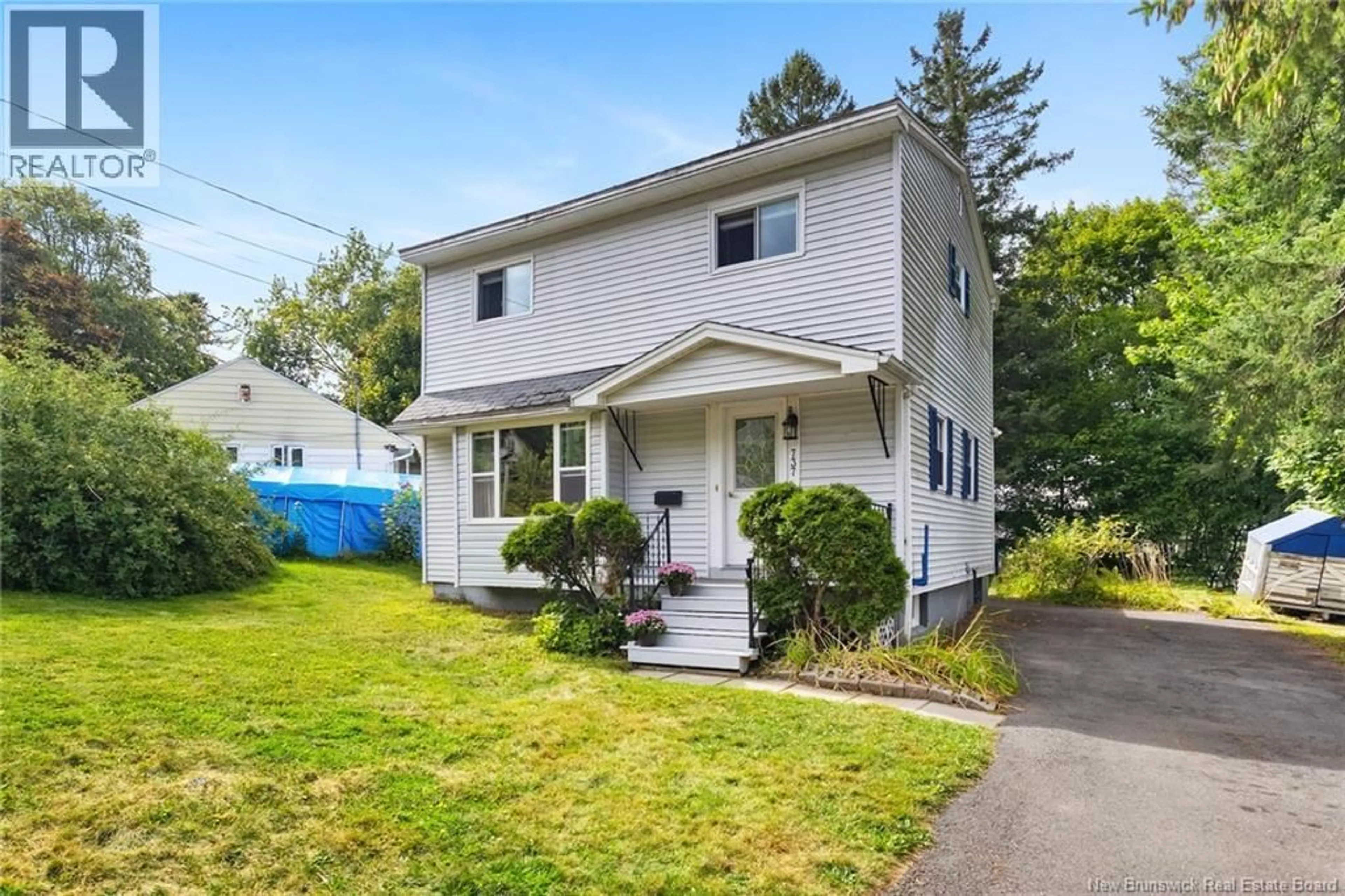 Home with vinyl exterior material, street for 737 REID STREET, Fredericton New Brunswick E3B3V6