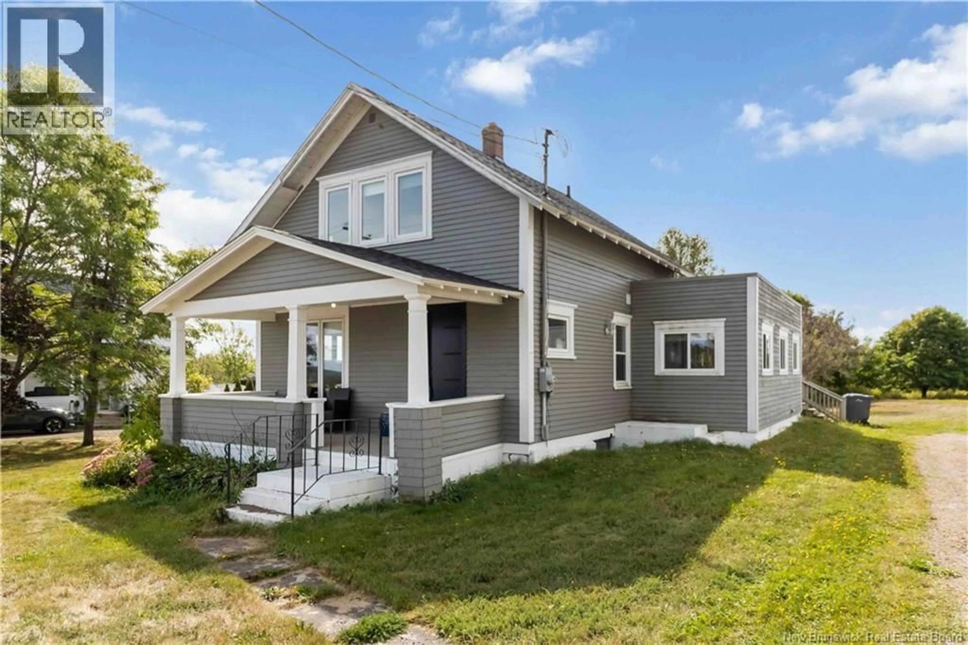 Home with vinyl exterior material, street for 341 LA VALLEE ROUTE, Memramcook New Brunswick E4K3C5