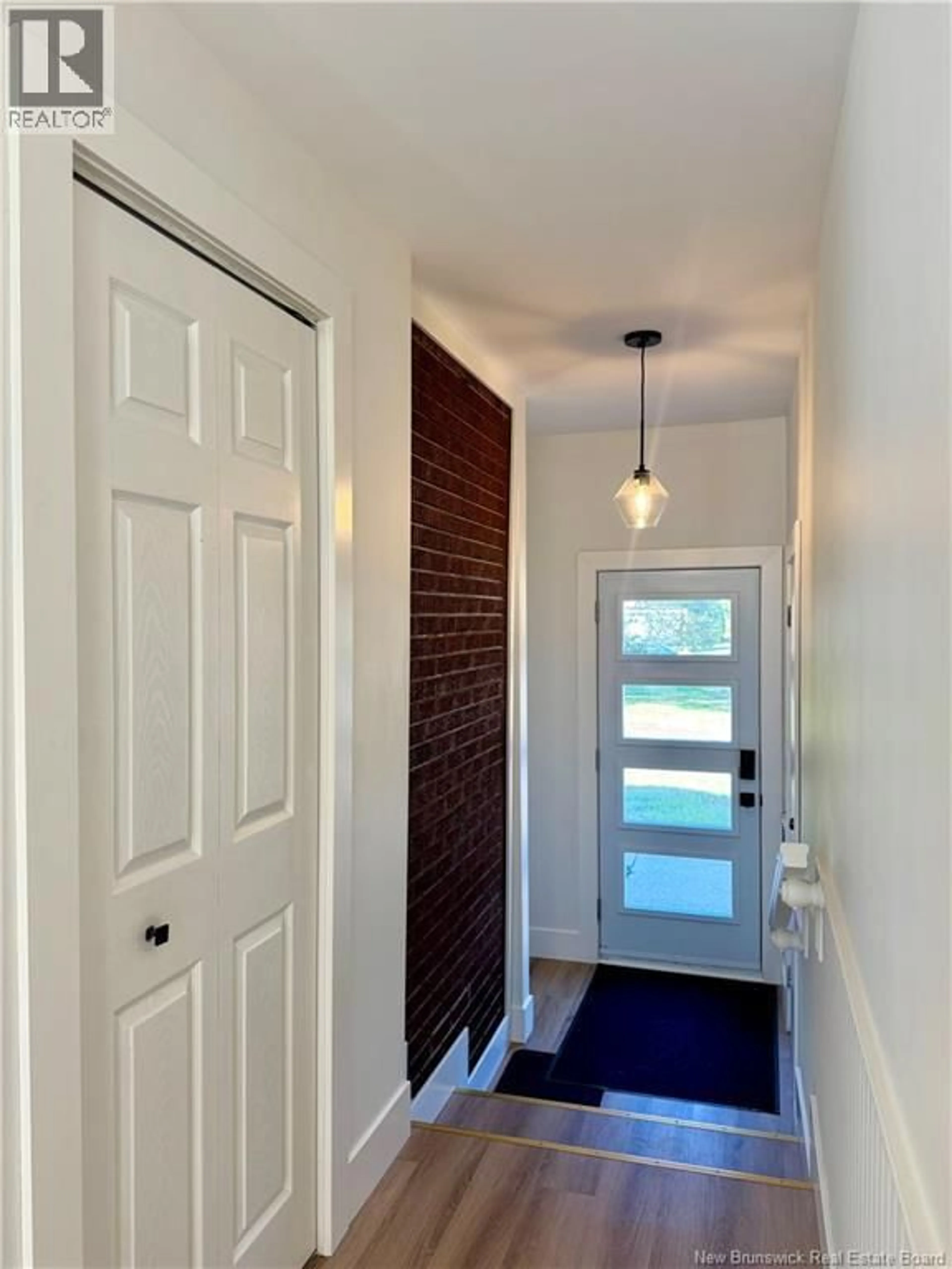 Indoor entryway for 144 STOTHART DRIVE, Miramichi New Brunswick E1V3V3