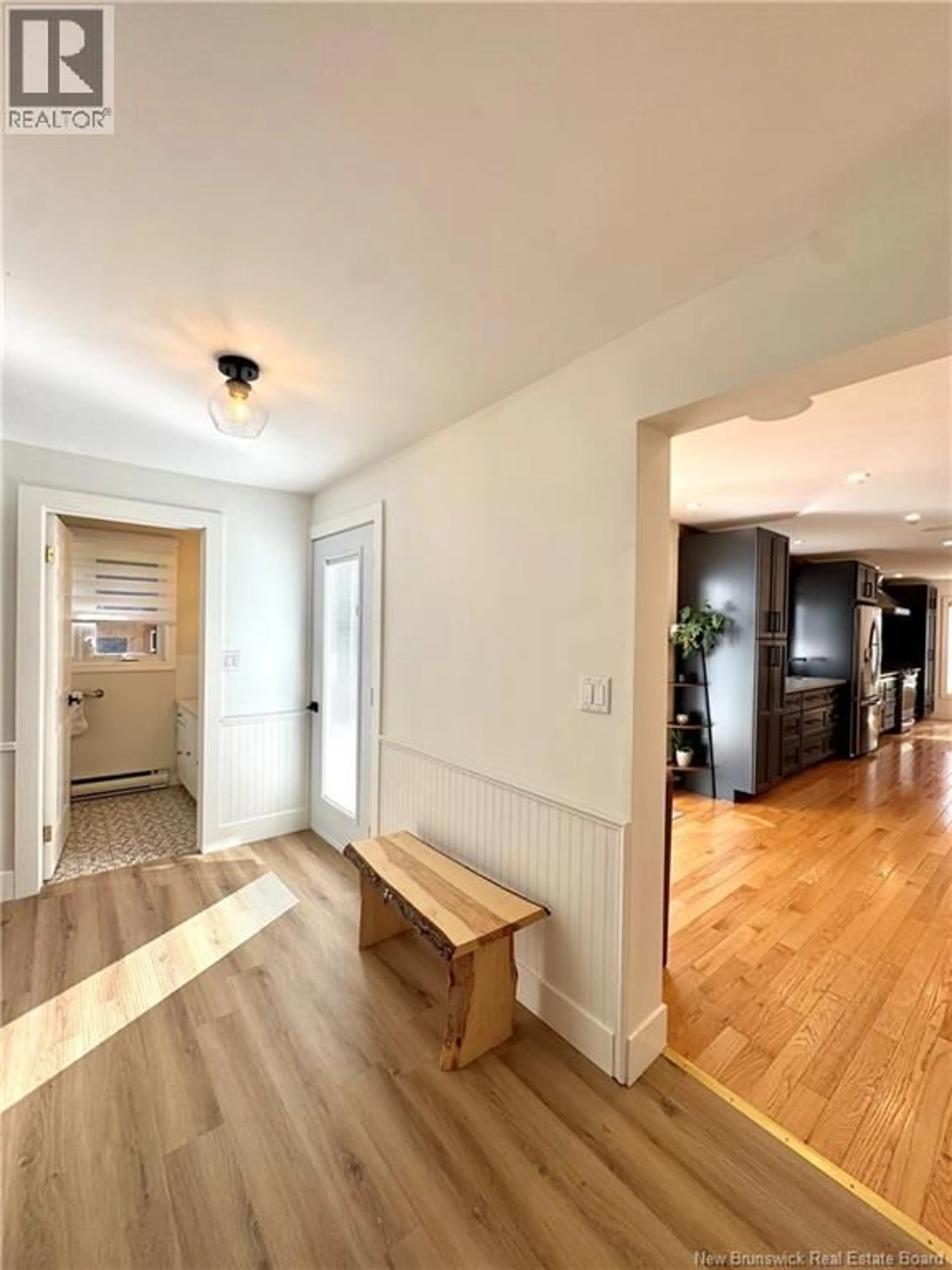 Indoor entryway for 144 STOTHART DRIVE, Miramichi New Brunswick E1V3V3