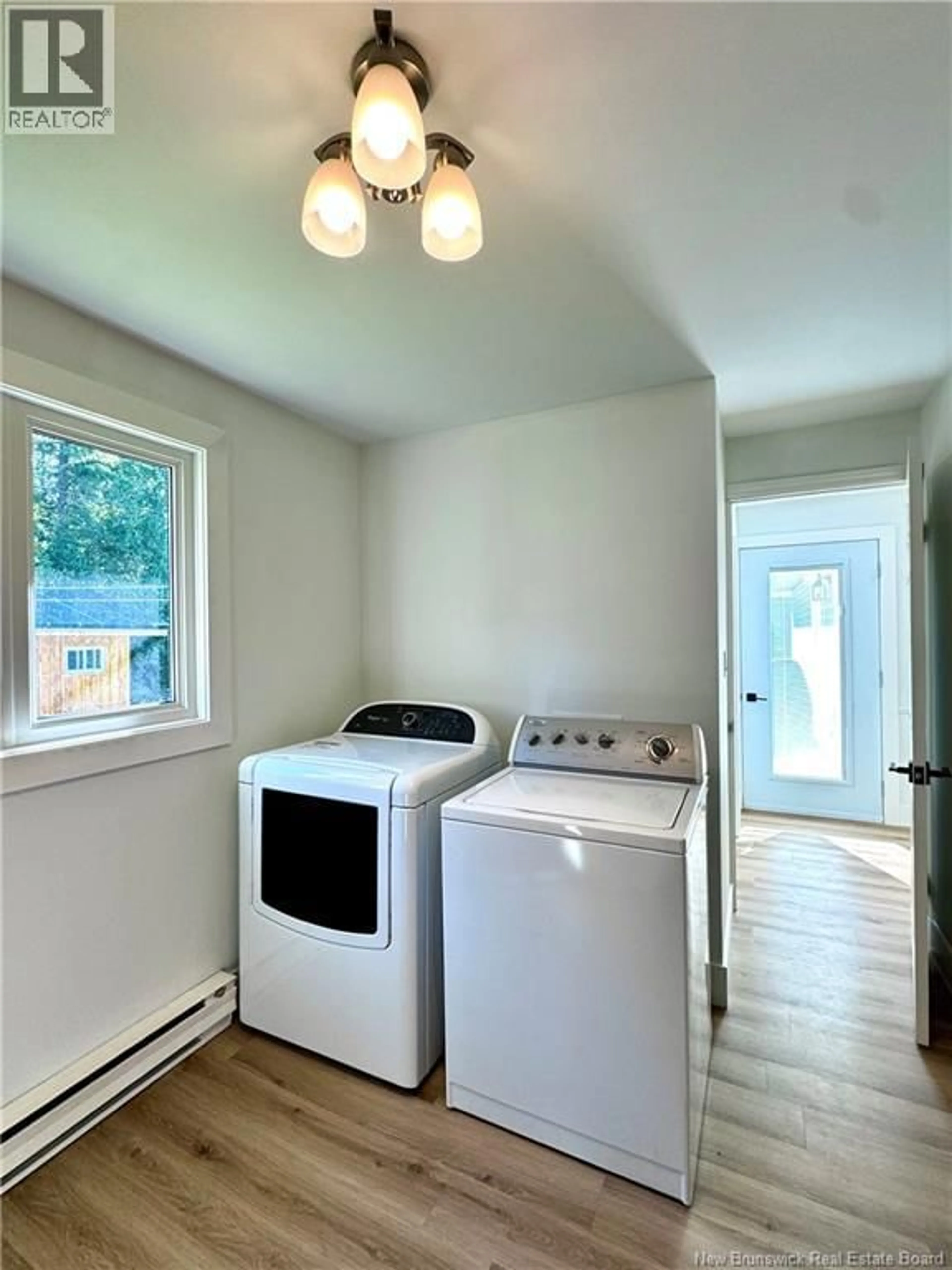 Laundry room for 144 STOTHART DRIVE, Miramichi New Brunswick E1V3V3