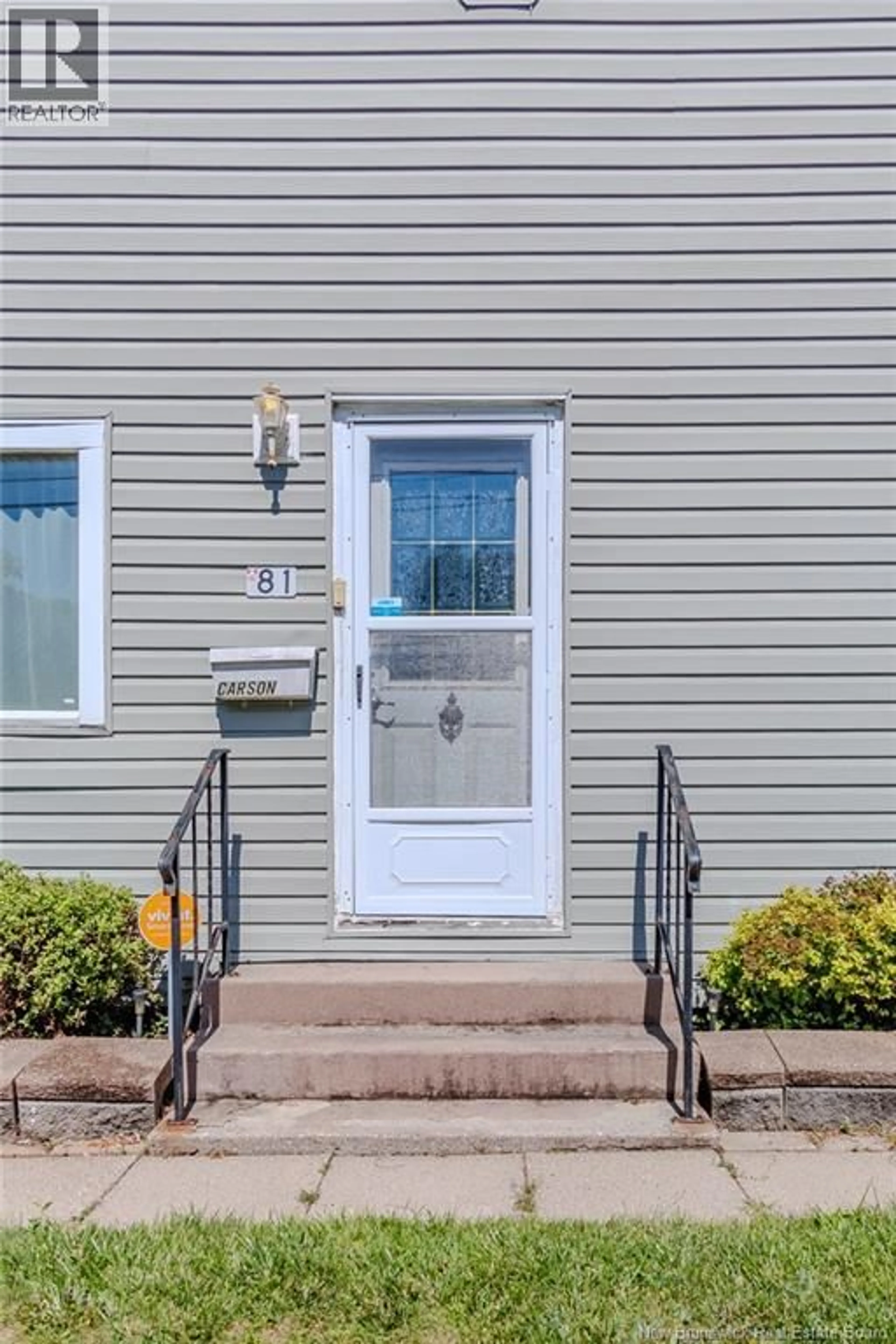 Indoor entryway for 81 BROADWAY AVENUE, Saint John New Brunswick E2H1Z9