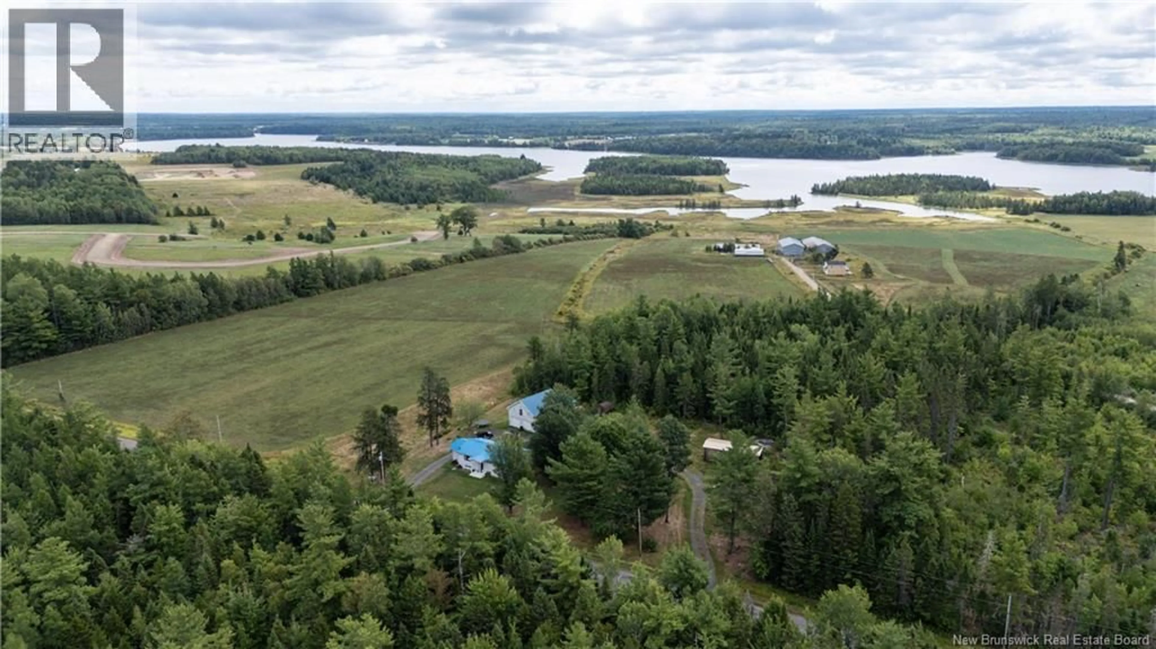 A pic from outside/outdoor area/front of a property/back of a property/a pic from drone, water/lake/river/ocean view for 1530 BASS RIVER POINT, Bass River New Brunswick E4T1K6