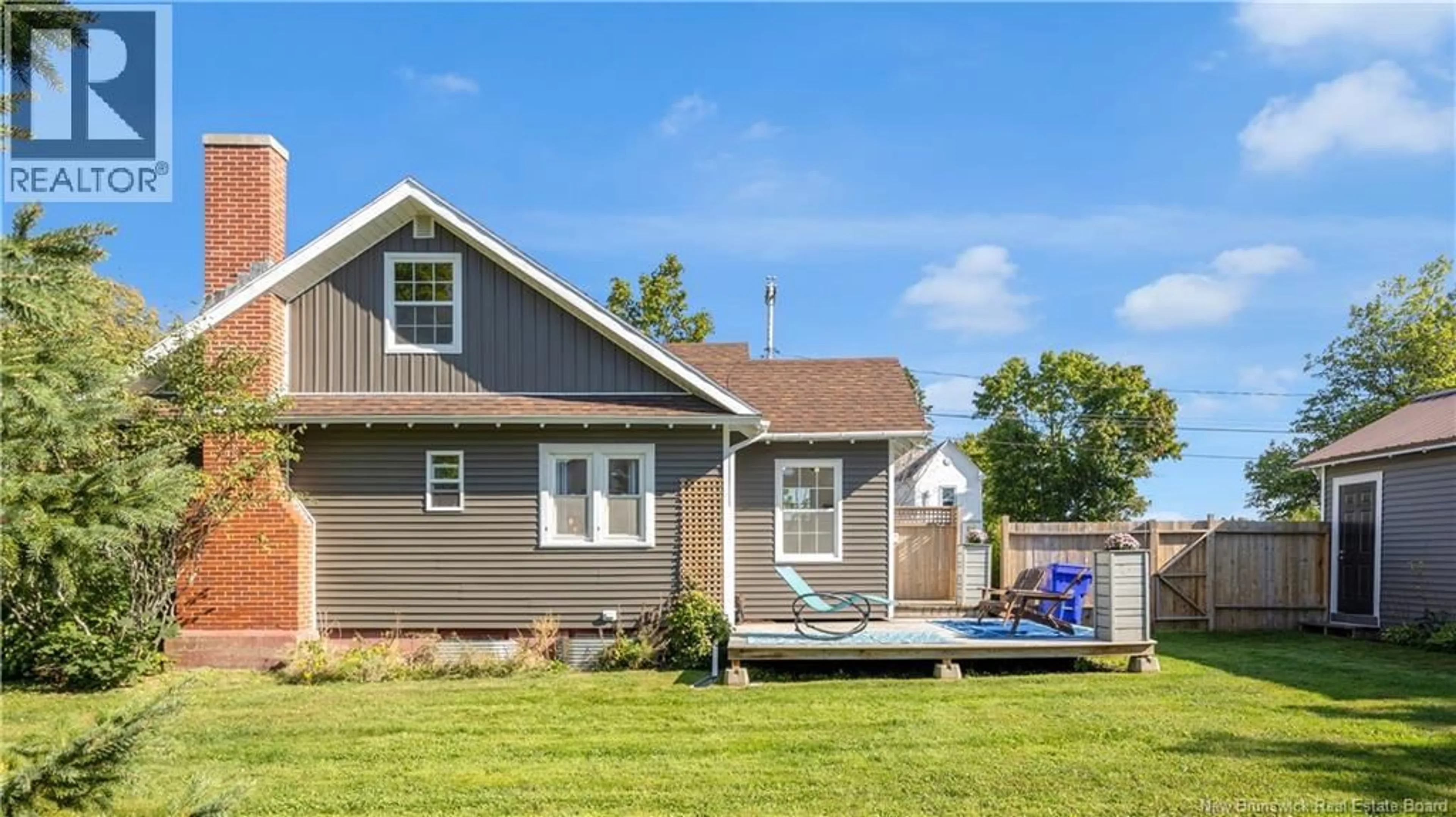 Home with vinyl exterior material, water/lake/river/ocean view for 69 MAIN STREET, St. Stephen New Brunswick E3L1Z8