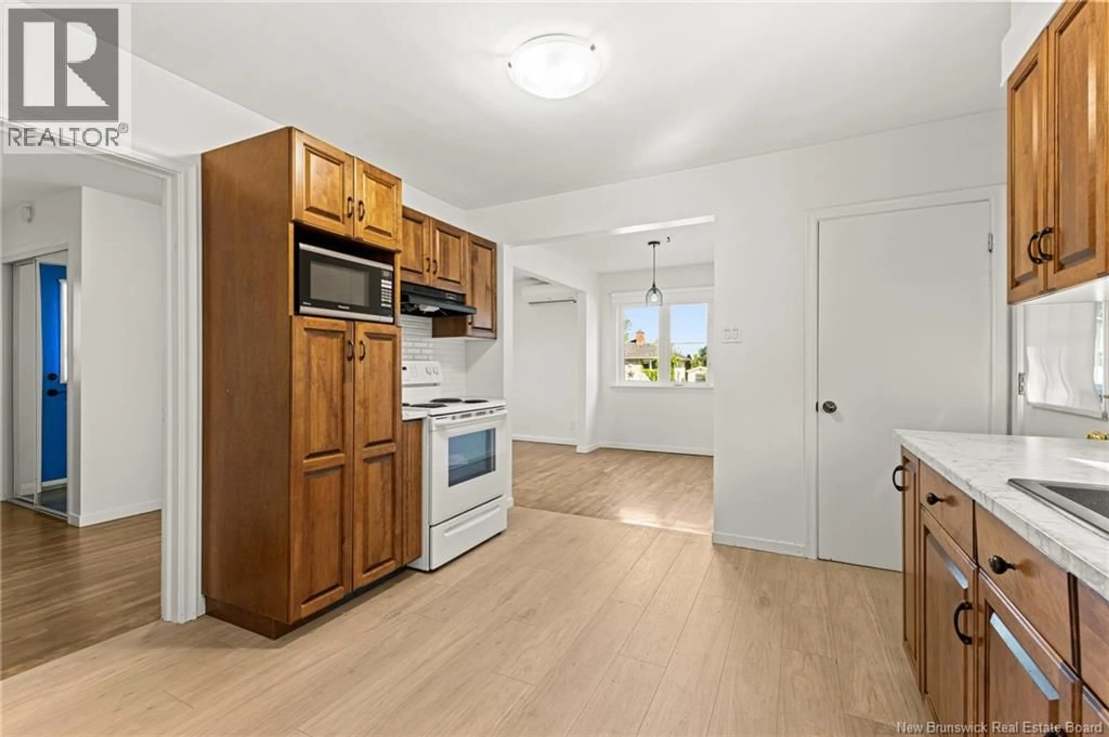 Standard kitchen, unknown for 45 MILROTH, Moncton New Brunswick E1A4K9