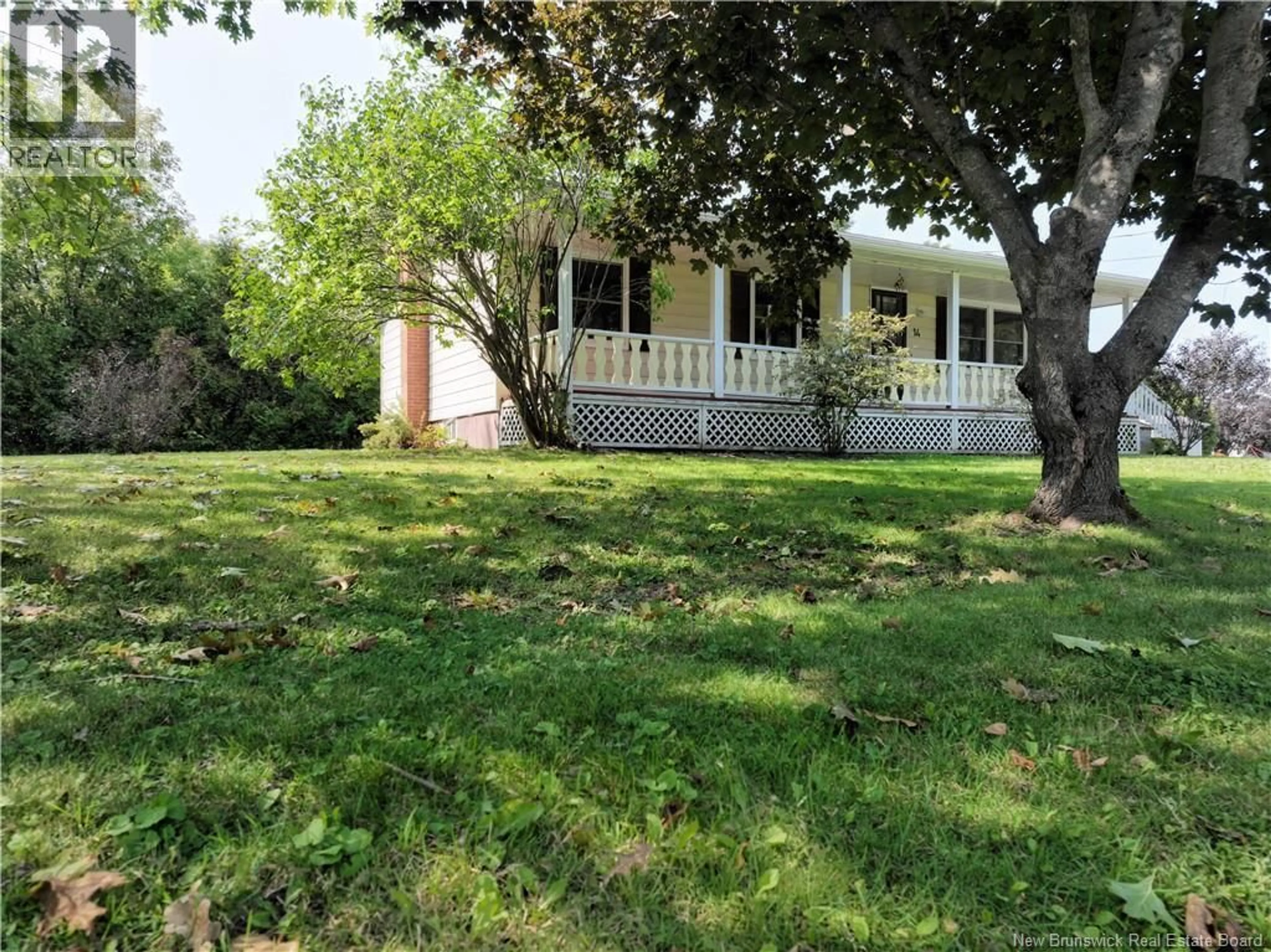 A pic from outside/outdoor area/front of a property/back of a property/a pic from drone, street for 14 VEAZEY STREET, St. Stephen New Brunswick E3L2R8