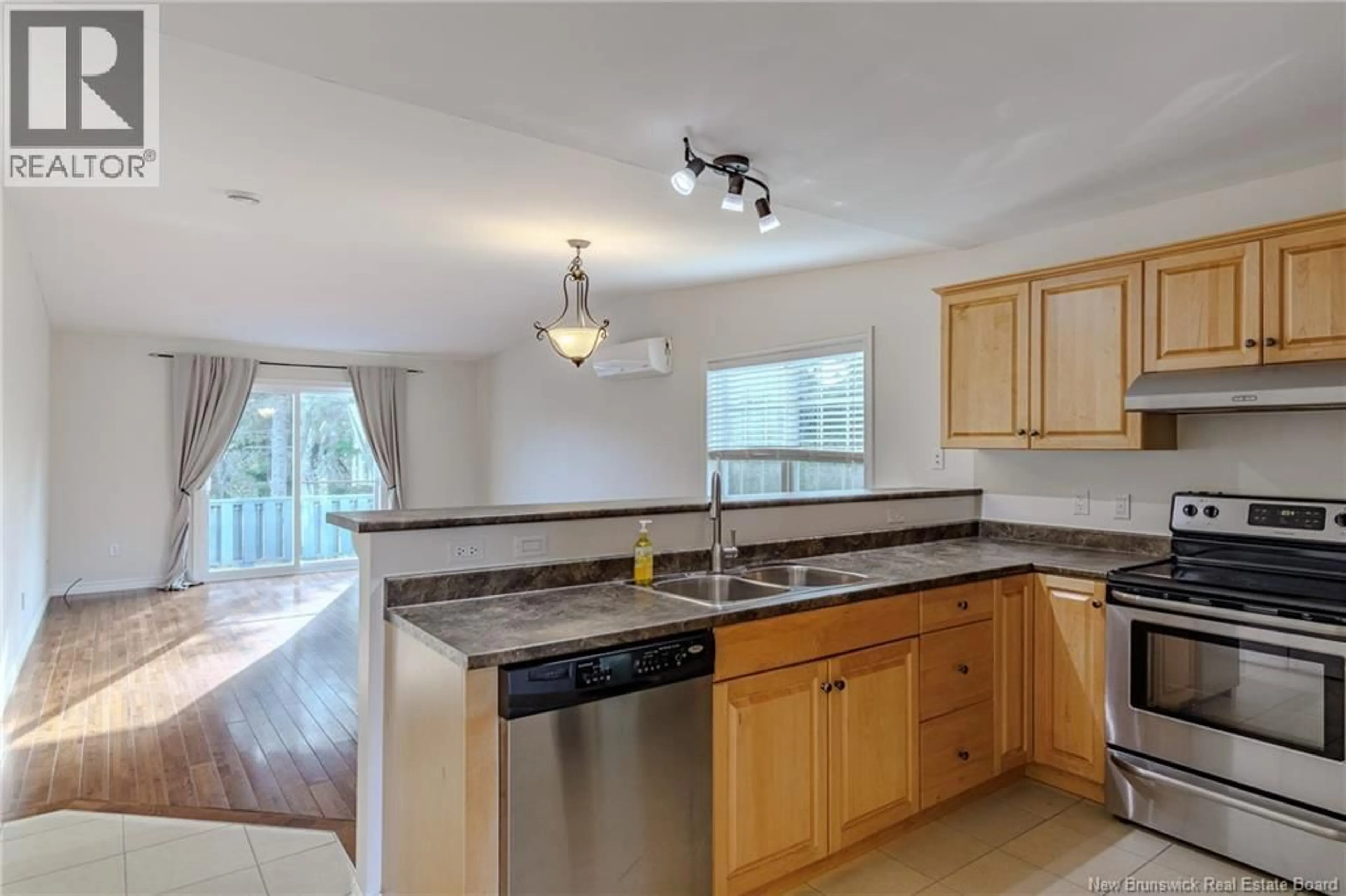 Open concept kitchen, unknown for 43 ACORN DRIVE, Saint John New Brunswick E2M7X7
