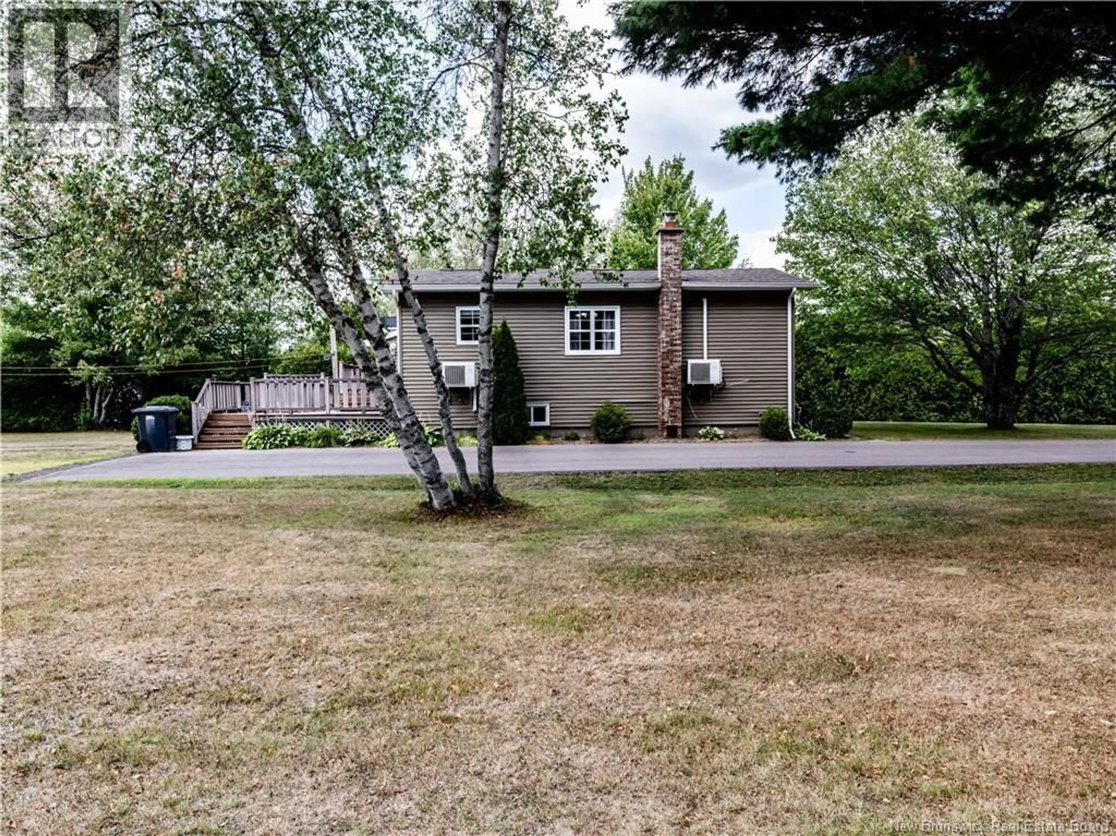A pic from outside/outdoor area/front of a property/back of a property/a pic from drone, unknown for 938 DE LA PETITE RIVIERE, Aldouane New Brunswick E4W5C4