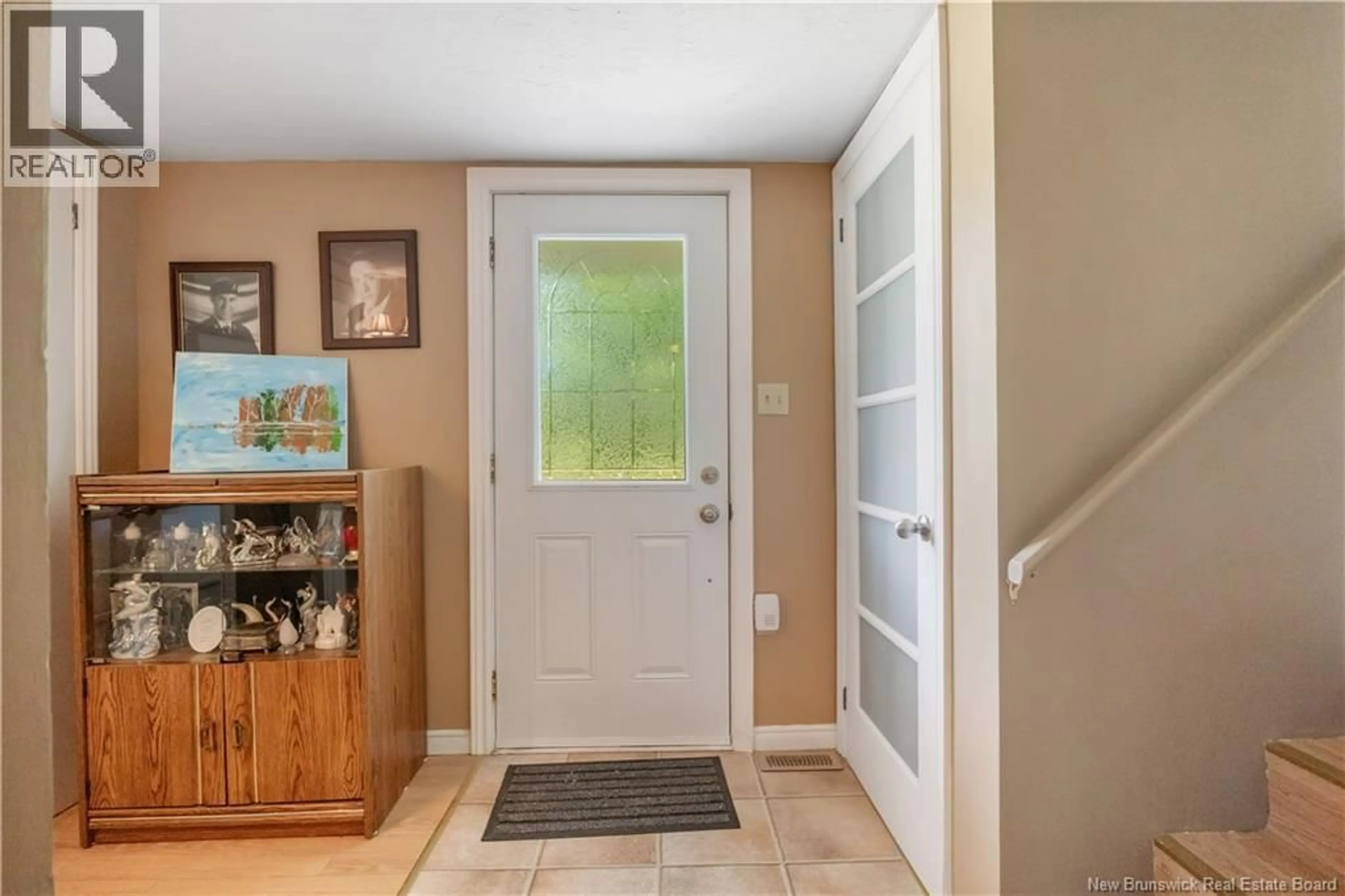 Indoor entryway for 938 DE LA PETITE RIVIERE, Aldouane New Brunswick E4W5C4