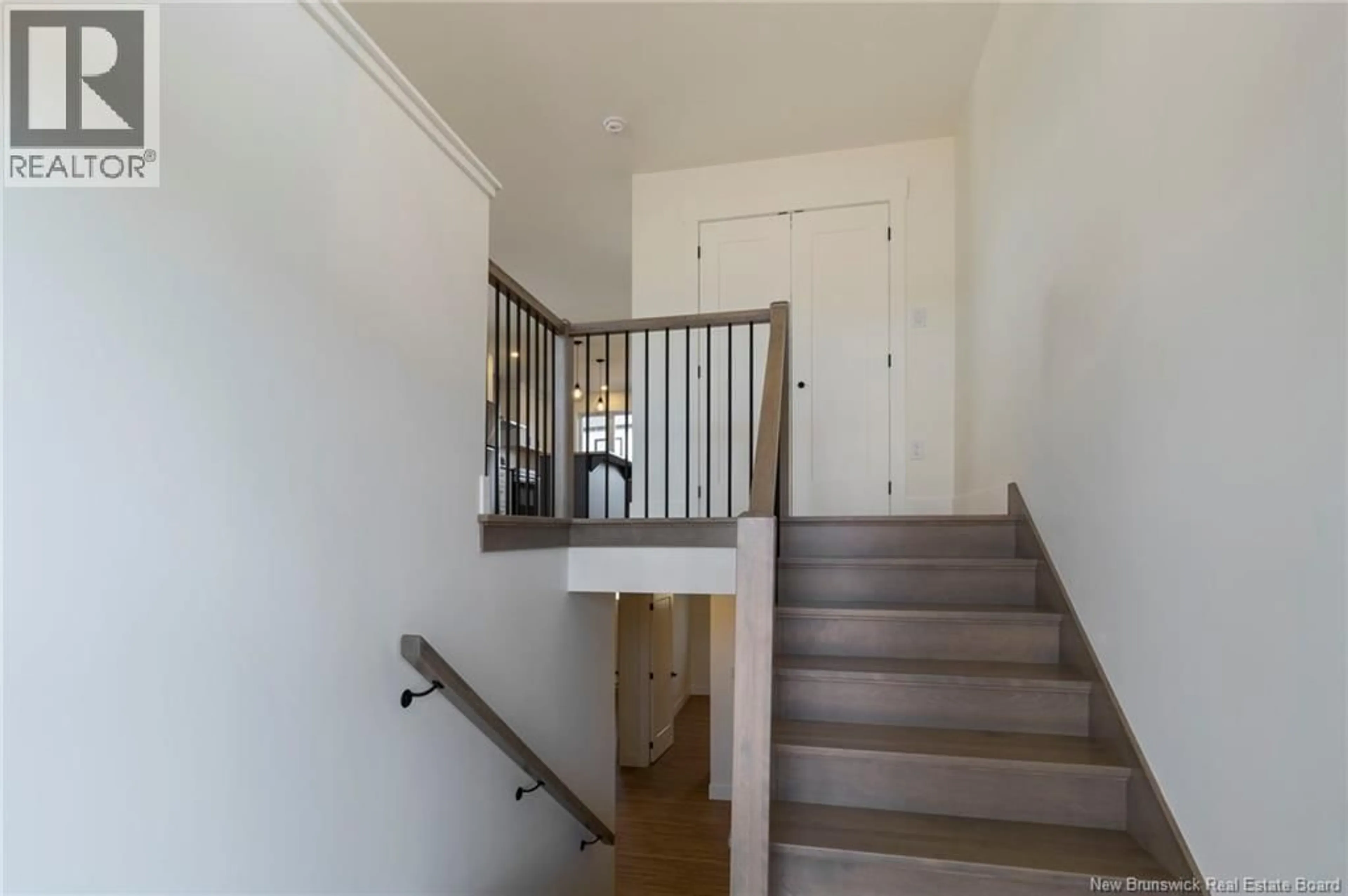 Stairs for 38 CEDRIC COURT, Dieppe New Brunswick E1A7K4