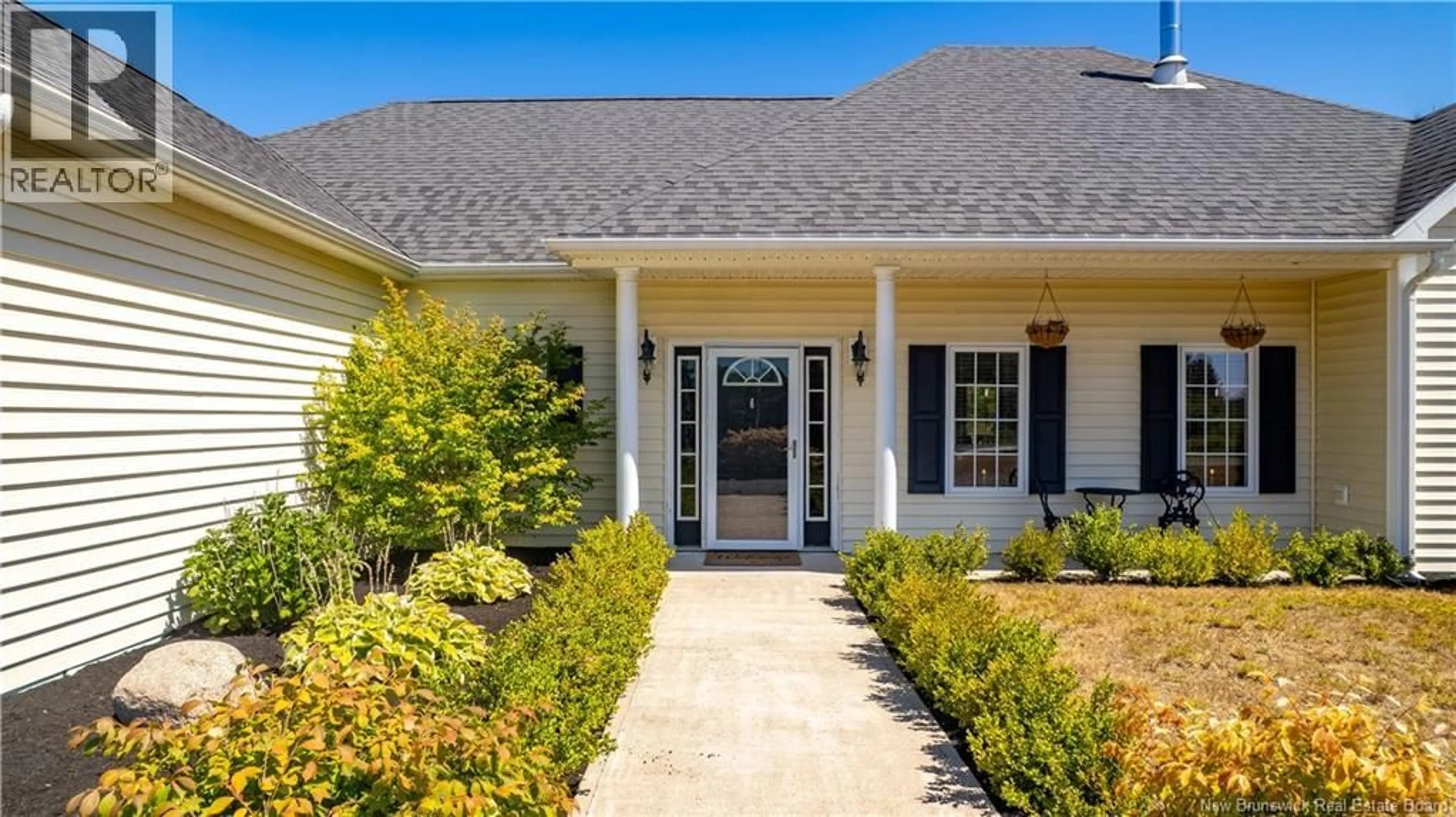 Home with vinyl exterior material, street for 84 ROUTE 785, Pennfield New Brunswick E5H1V8