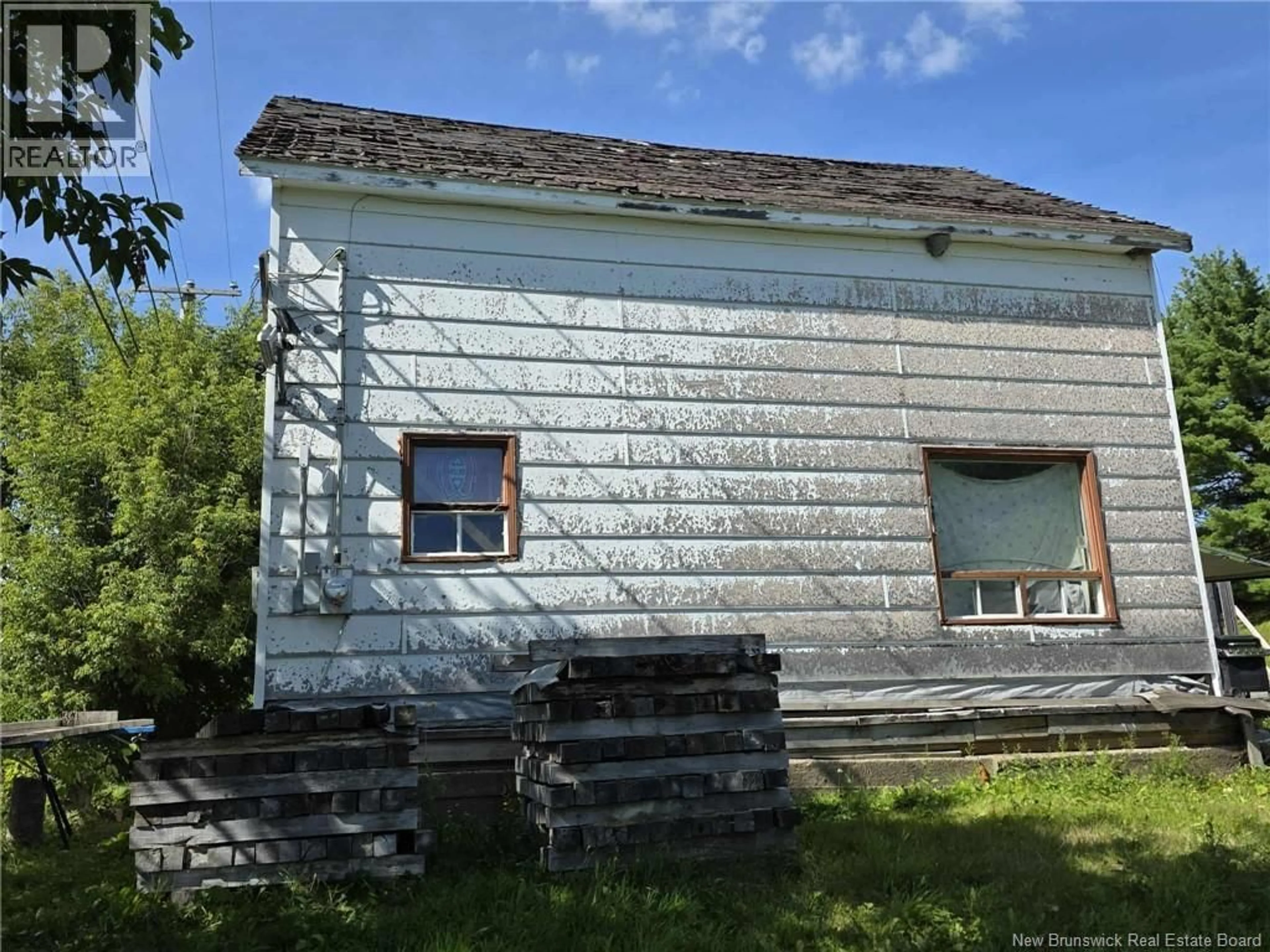 Shed for 432 TOBIQUE STREET, Plaster Rock New Brunswick E7G3Z7