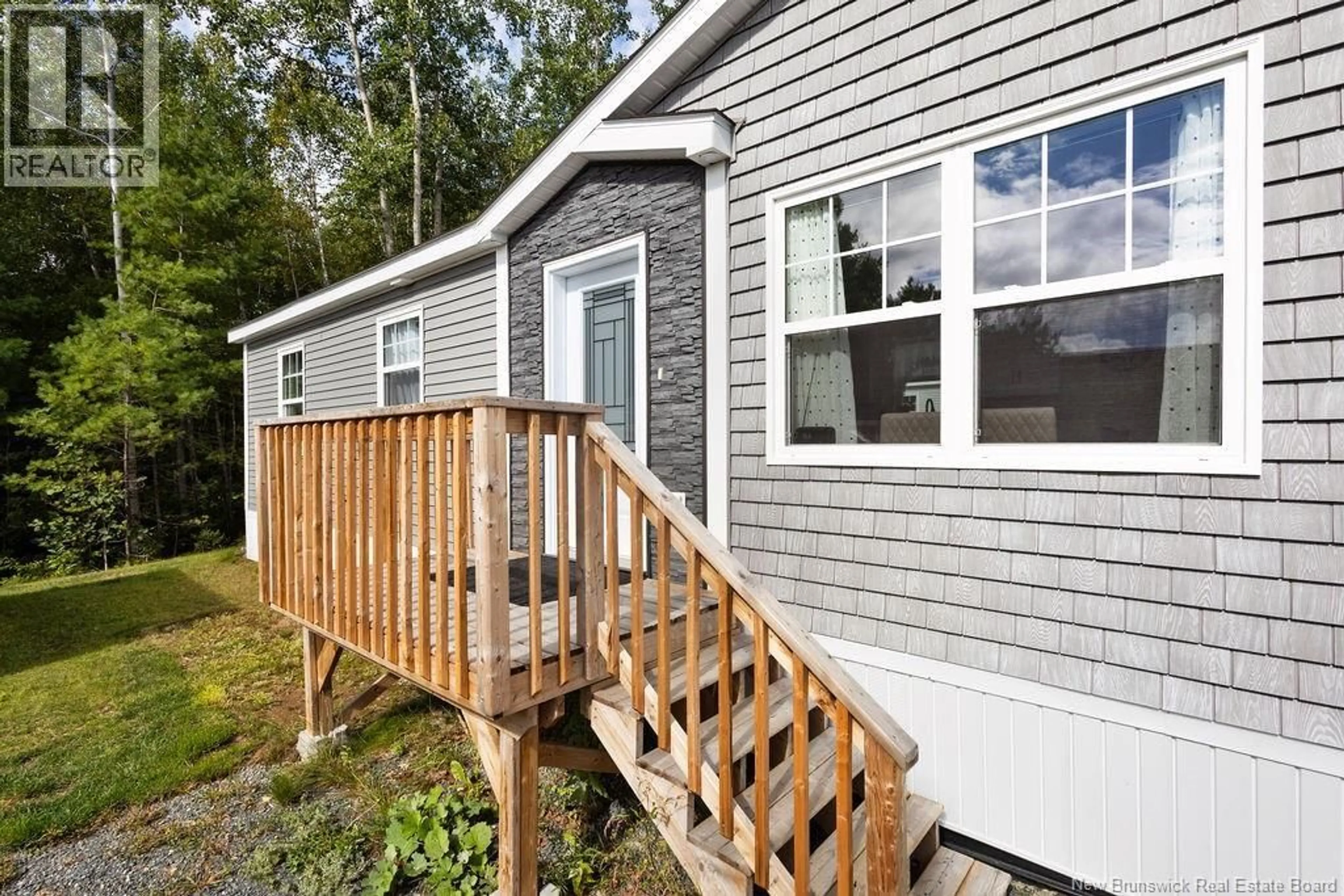 Home with vinyl exterior material, unknown for 42 OLIVIA STREET, Miramichi New Brunswick E1V0K5