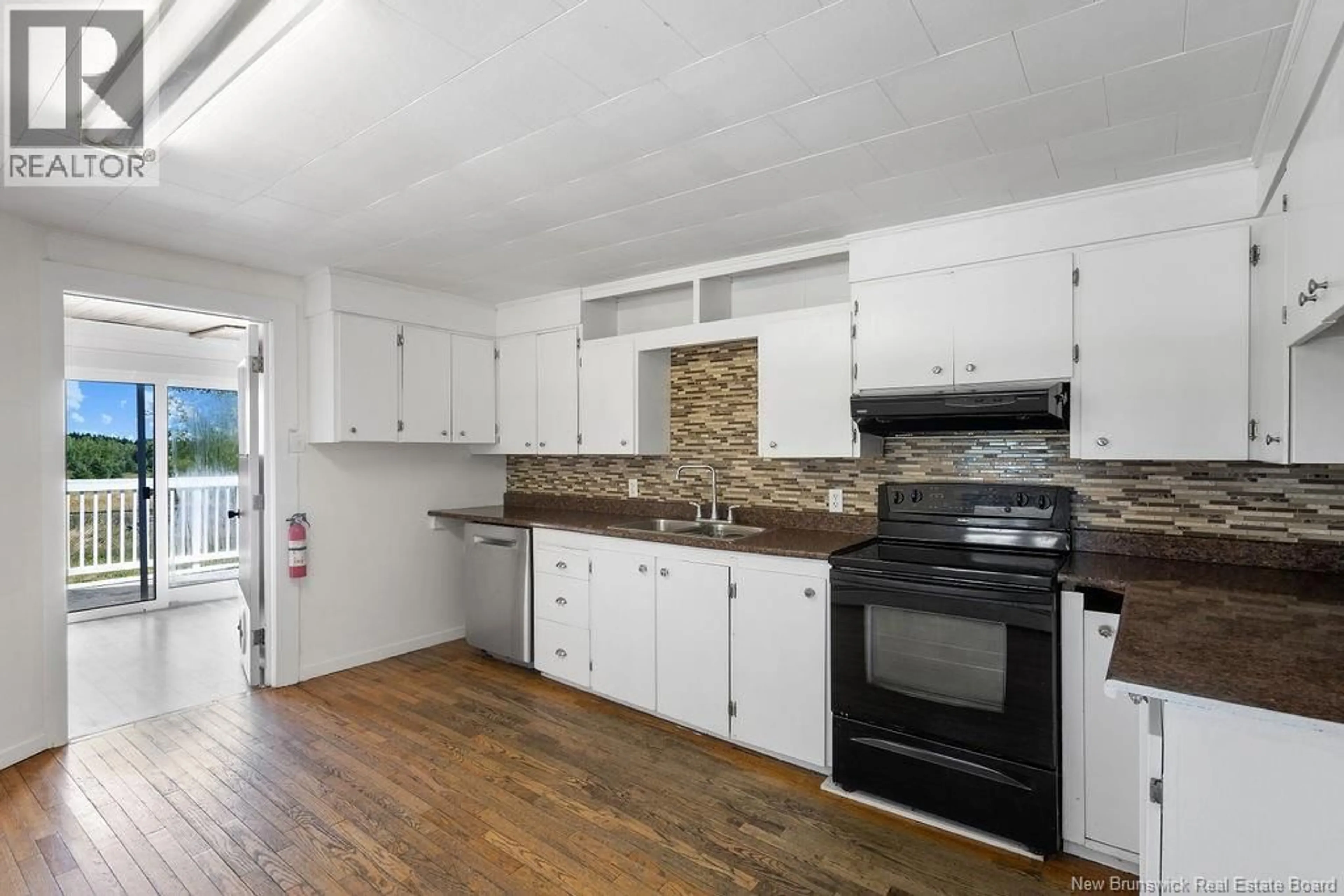 Standard kitchen, unknown for 70 SULLIVAN ROAD, Kouchibouguac New Brunswick E4X1L7