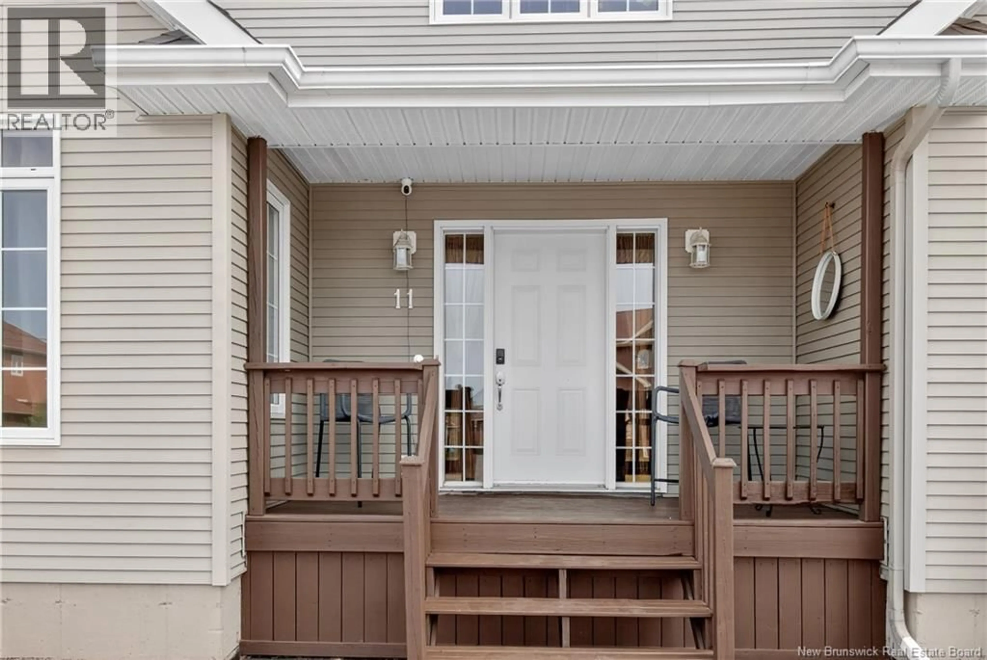 Indoor entryway for 11 HOULAHAN, Dieppe New Brunswick E1A0S9