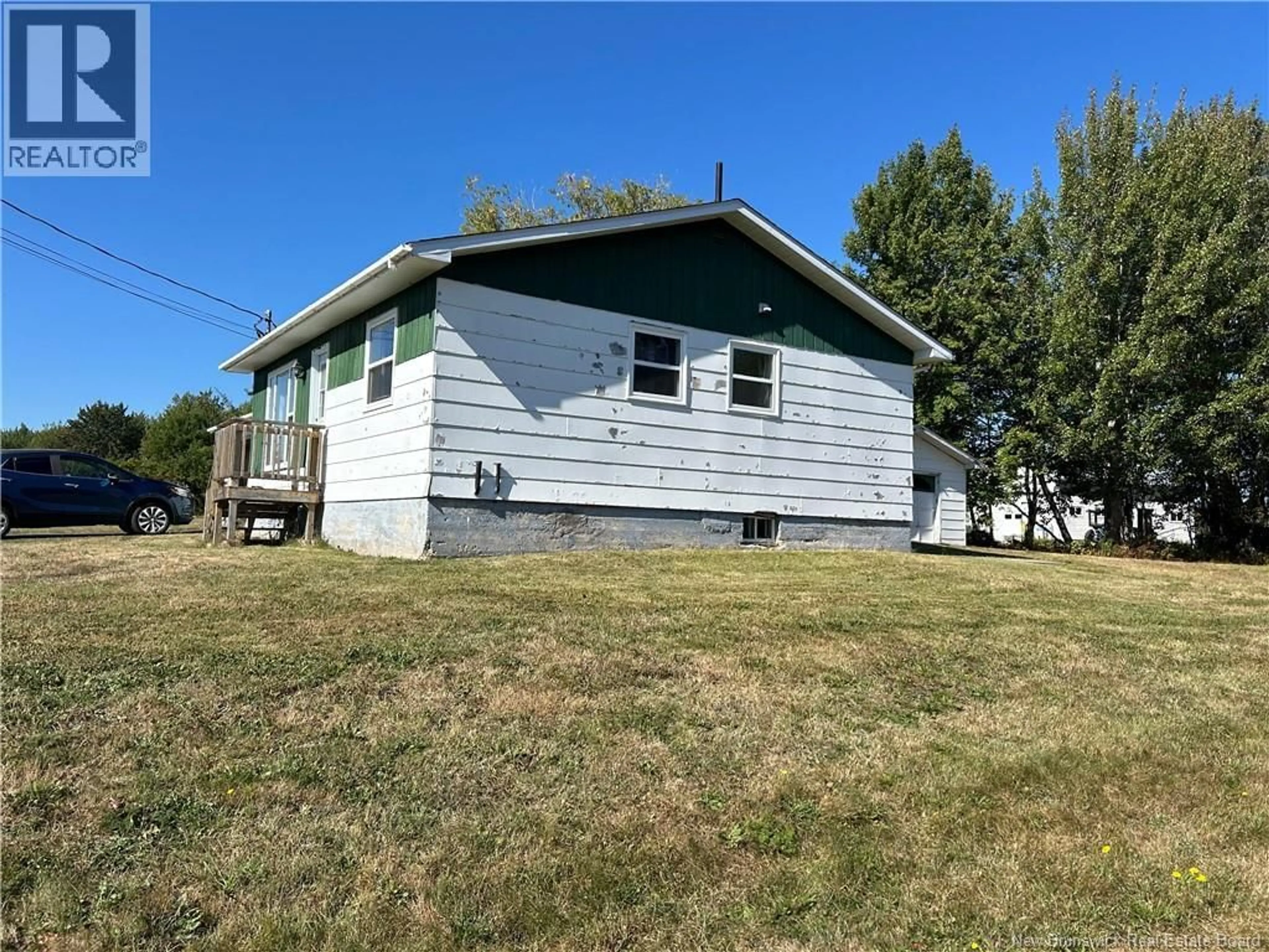 Home with vinyl exterior material, building for 3633 CAPE ROAD, Salmon Beach New Brunswick E2A6A7