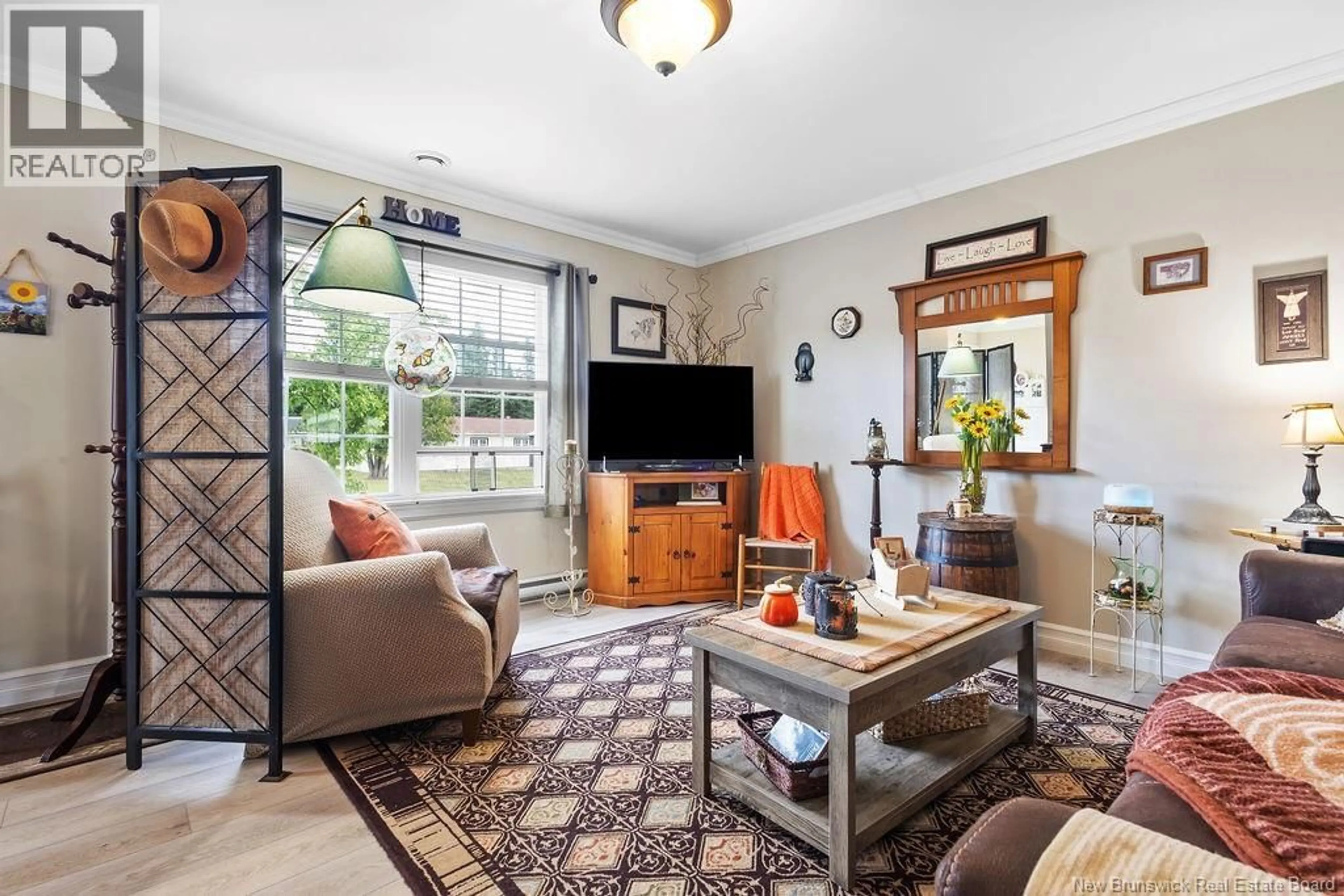 Living room with furniture, unknown for 465 WILLISTON DRIVE, Miramichi New Brunswick E1V5X8