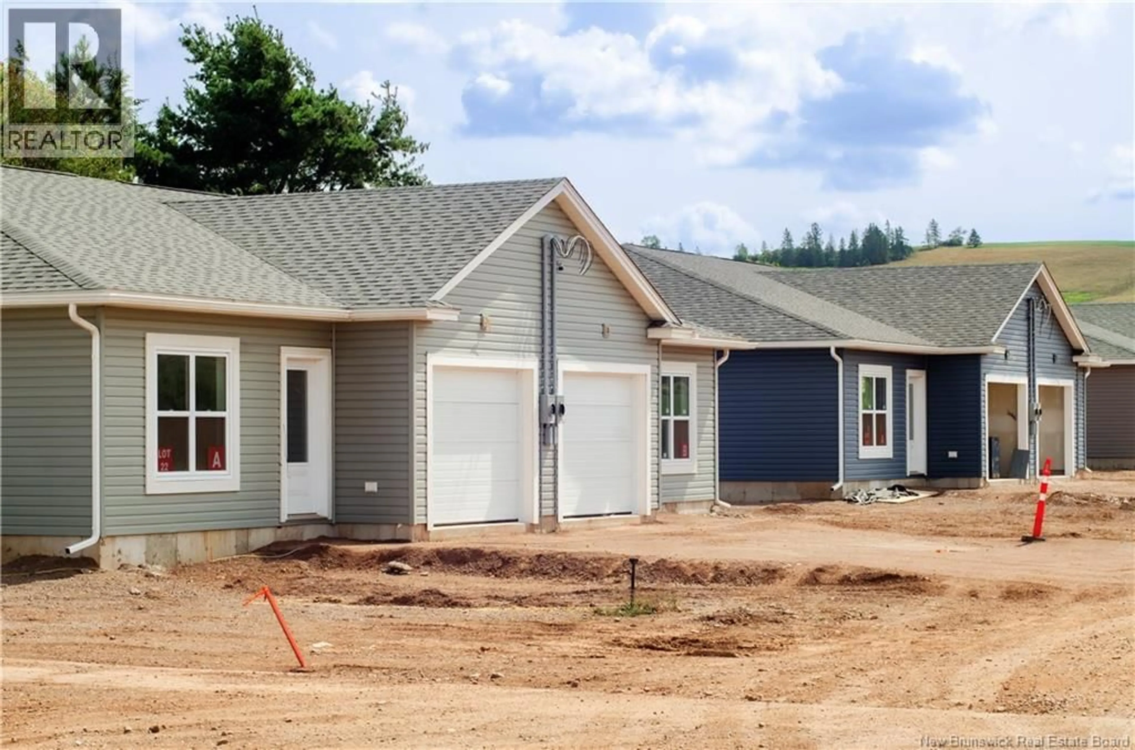 Home with vinyl exterior material, building for 22B OTTY AVENUE, Sussex New Brunswick E4E1G6