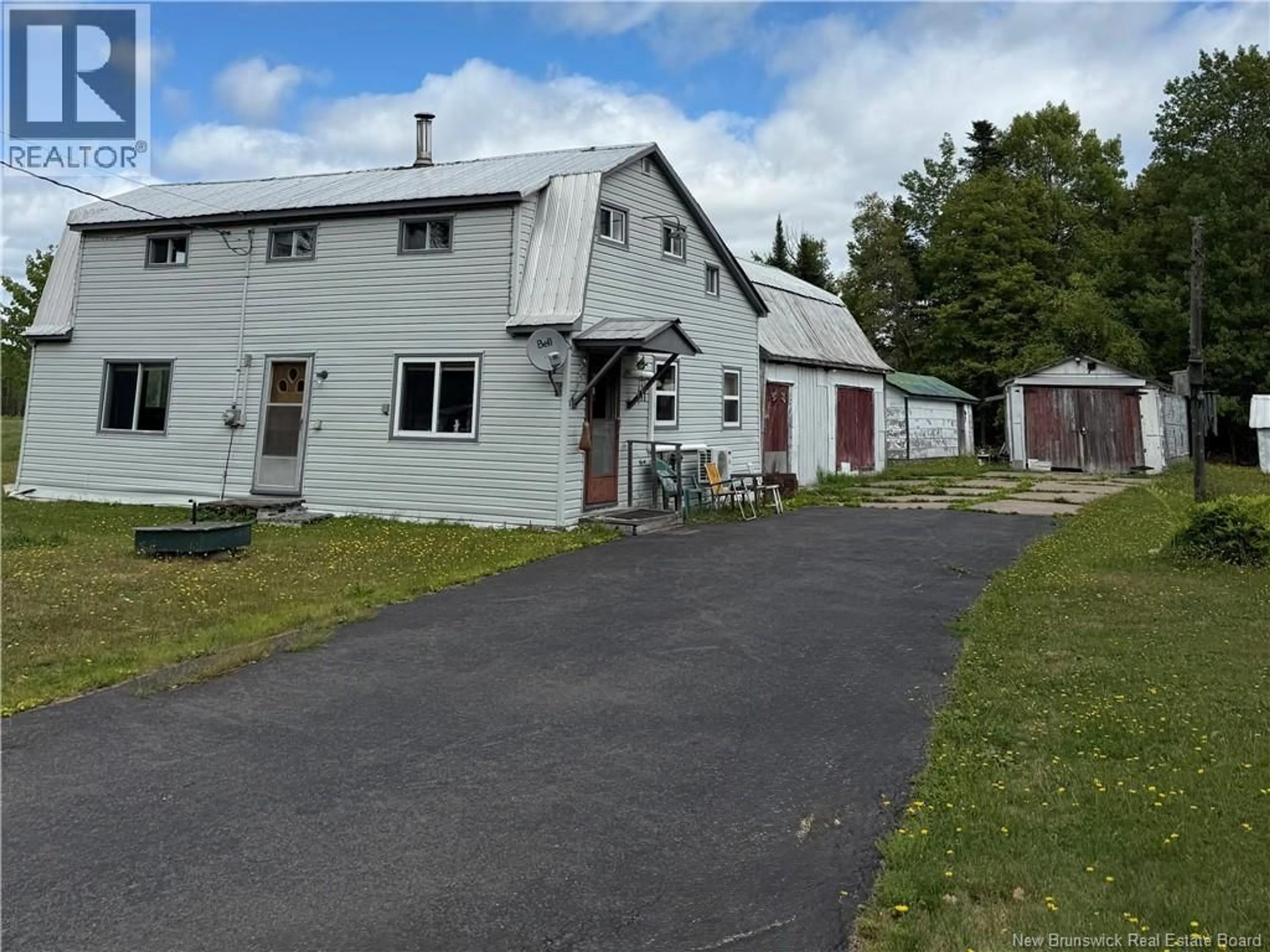 A pic from outside/outdoor area/front of a property/back of a property/a pic from drone, street for 38 MANITOBA ROAD, Apohaqui New Brunswick E4G1H3