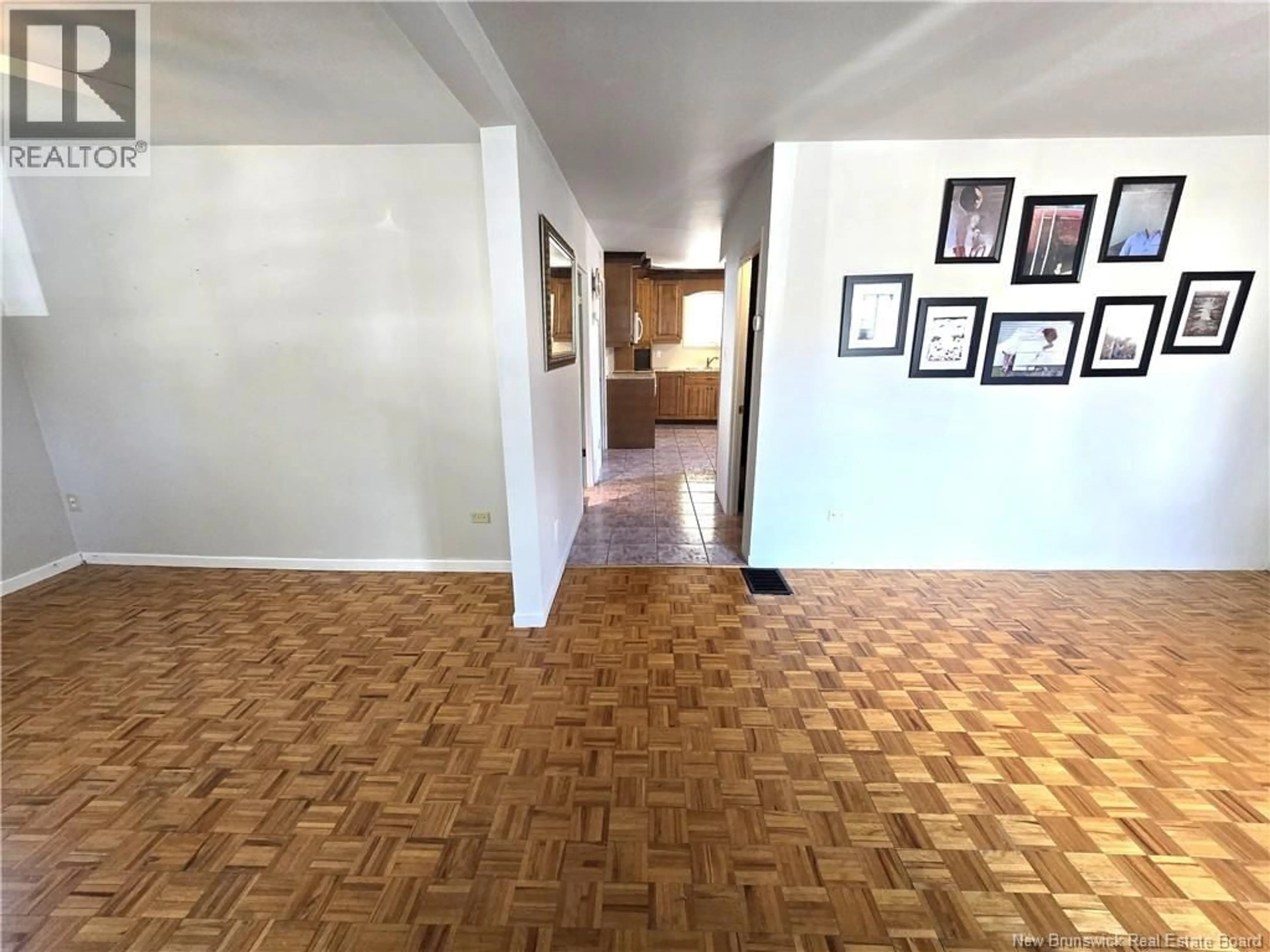 Indoor foyer for 84 PRINCIPALE STREET, Saint-Basile New Brunswick E7C2E2