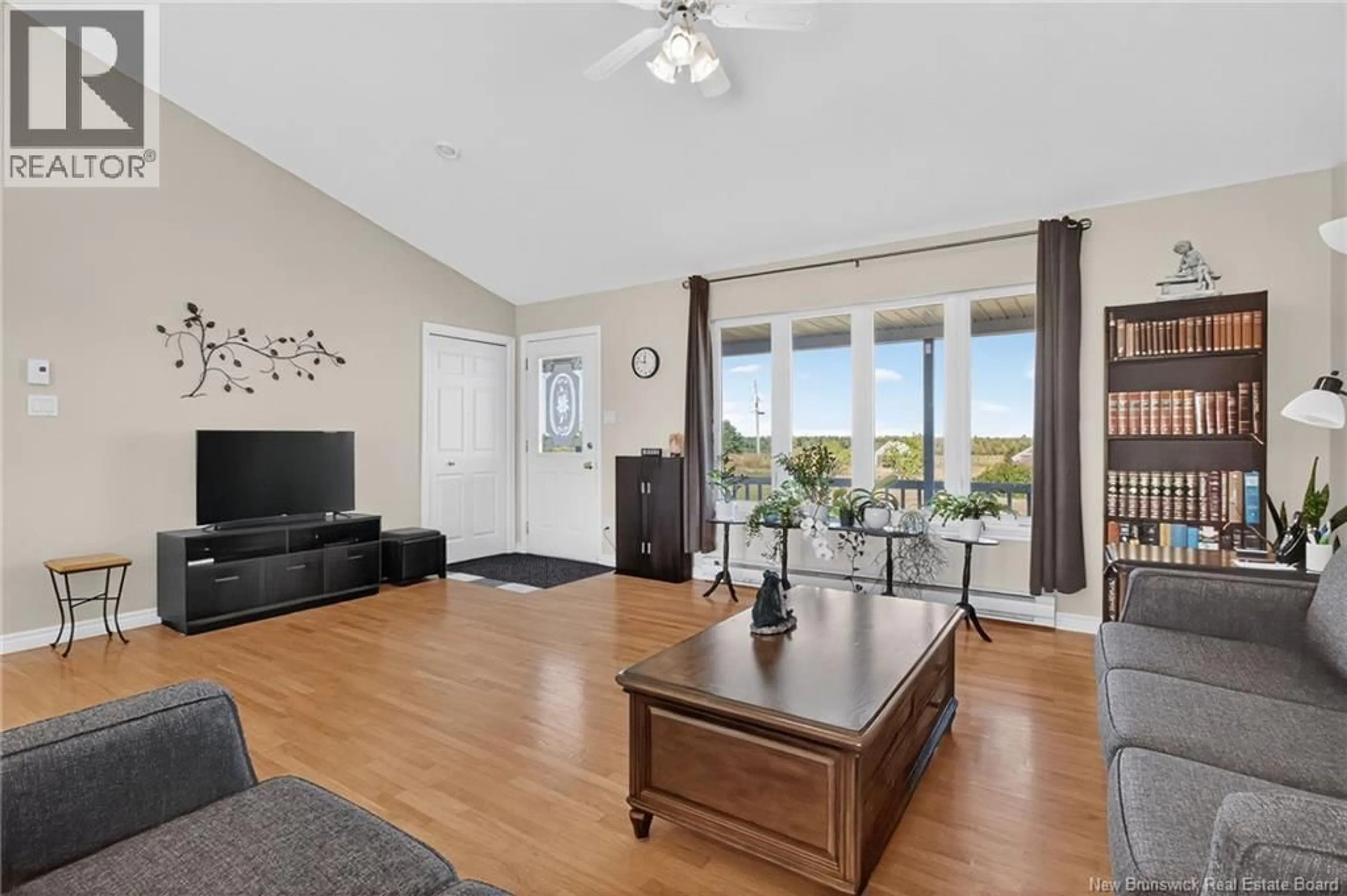 Living room with furniture, unknown for 494 PERRY, Sainte-Anne-De-Kent New Brunswick E4S1C6