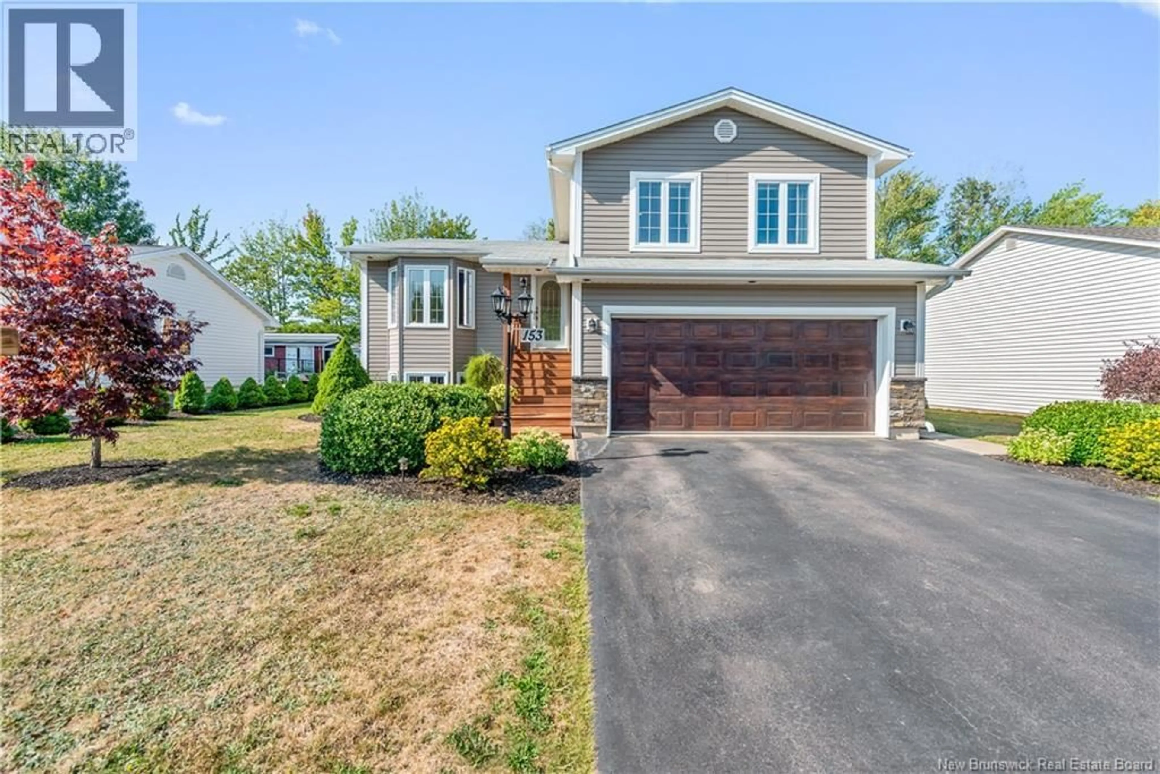 Home with vinyl exterior material, street for 153 ELMHURST, Moncton New Brunswick E1C9V4