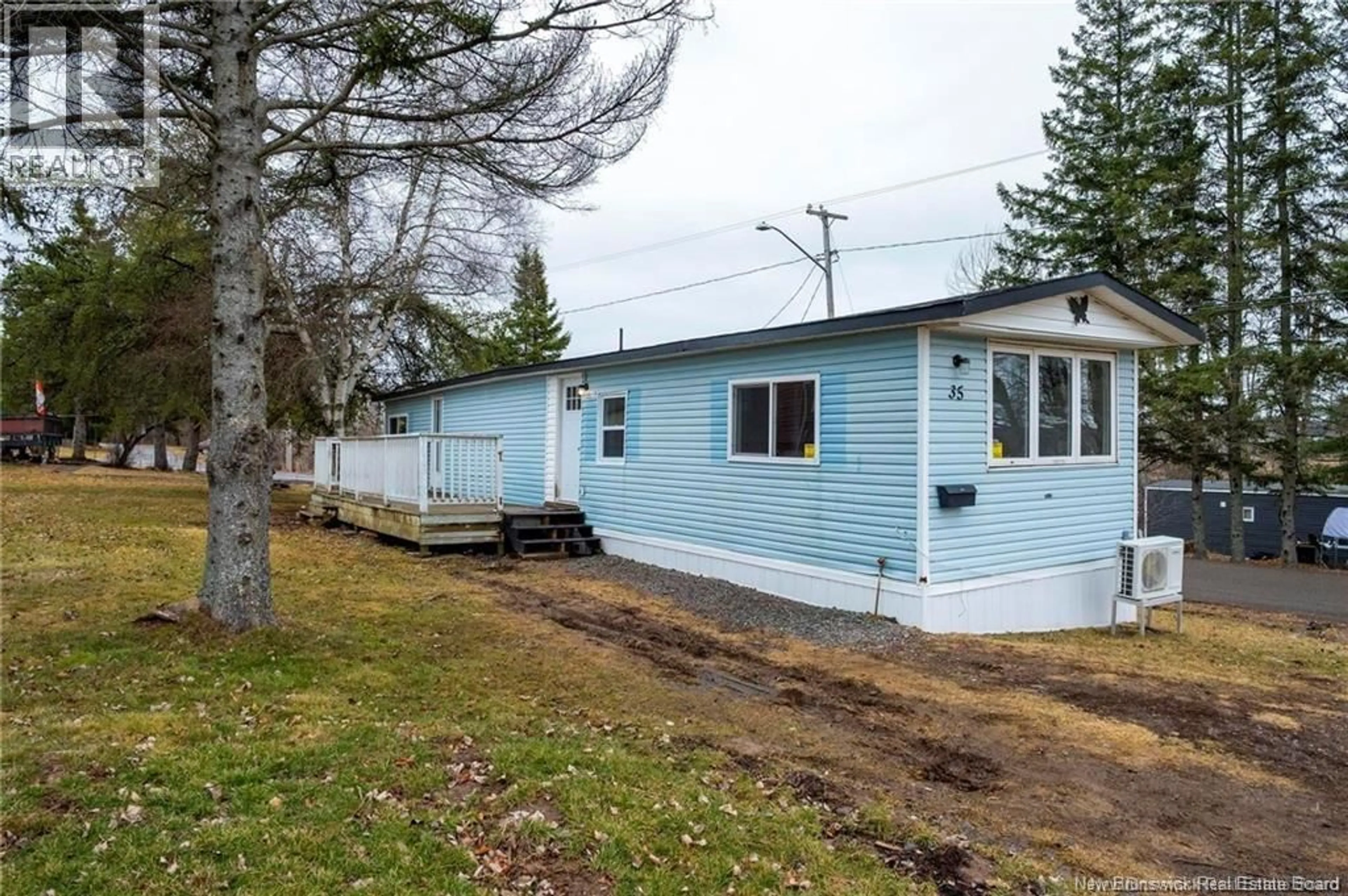 Unknown for 35 NANCY, Moncton New Brunswick E1E3T2