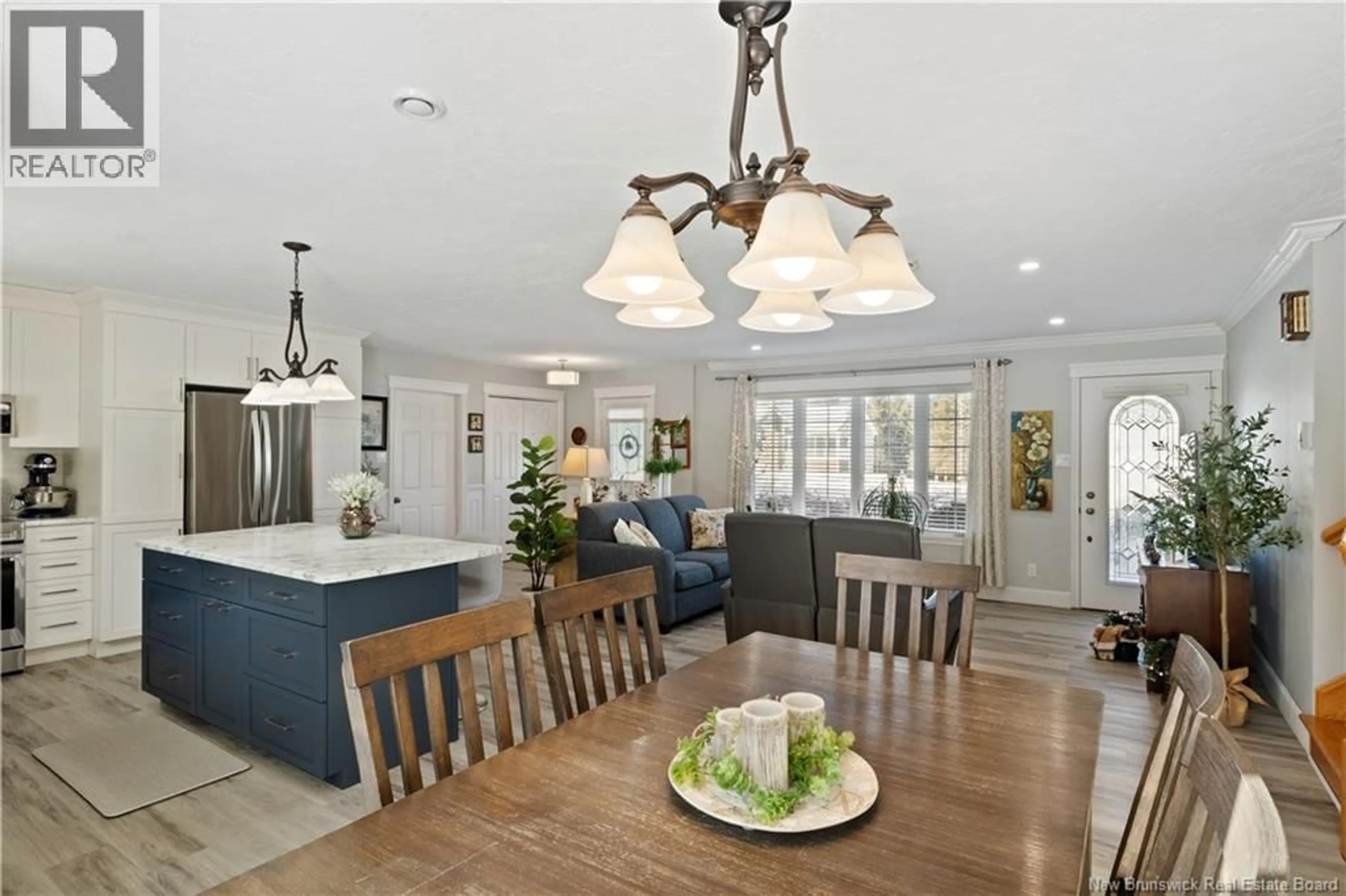 Open concept kitchen, ceramic/tile floor for 117 DE L'EGLISE AVENUE, Saint-Antoine New Brunswick E4V1M2