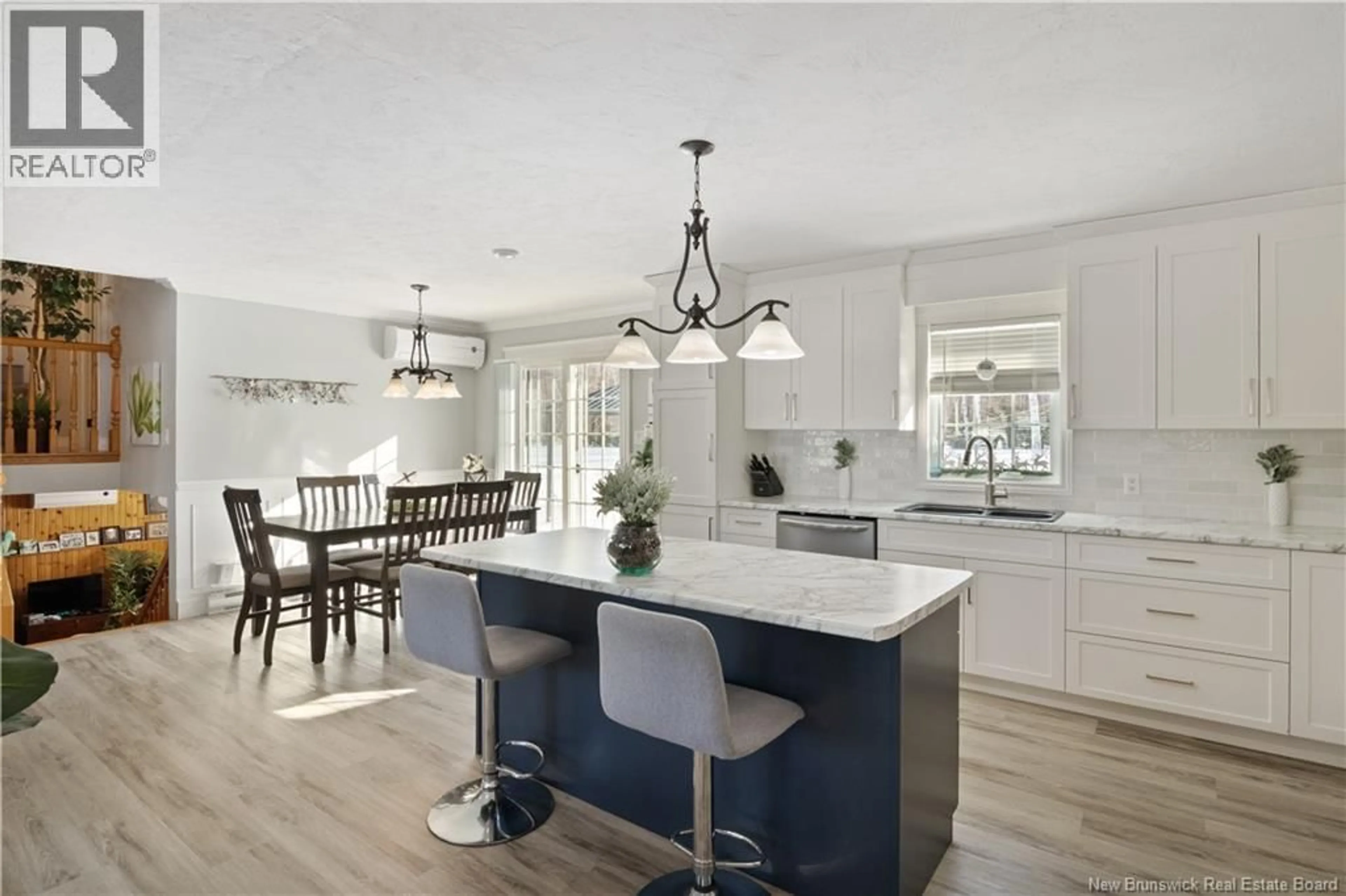 Open concept kitchen, ceramic/tile floor for 117 DE L'EGLISE AVENUE, Saint-Antoine New Brunswick E4V1M2
