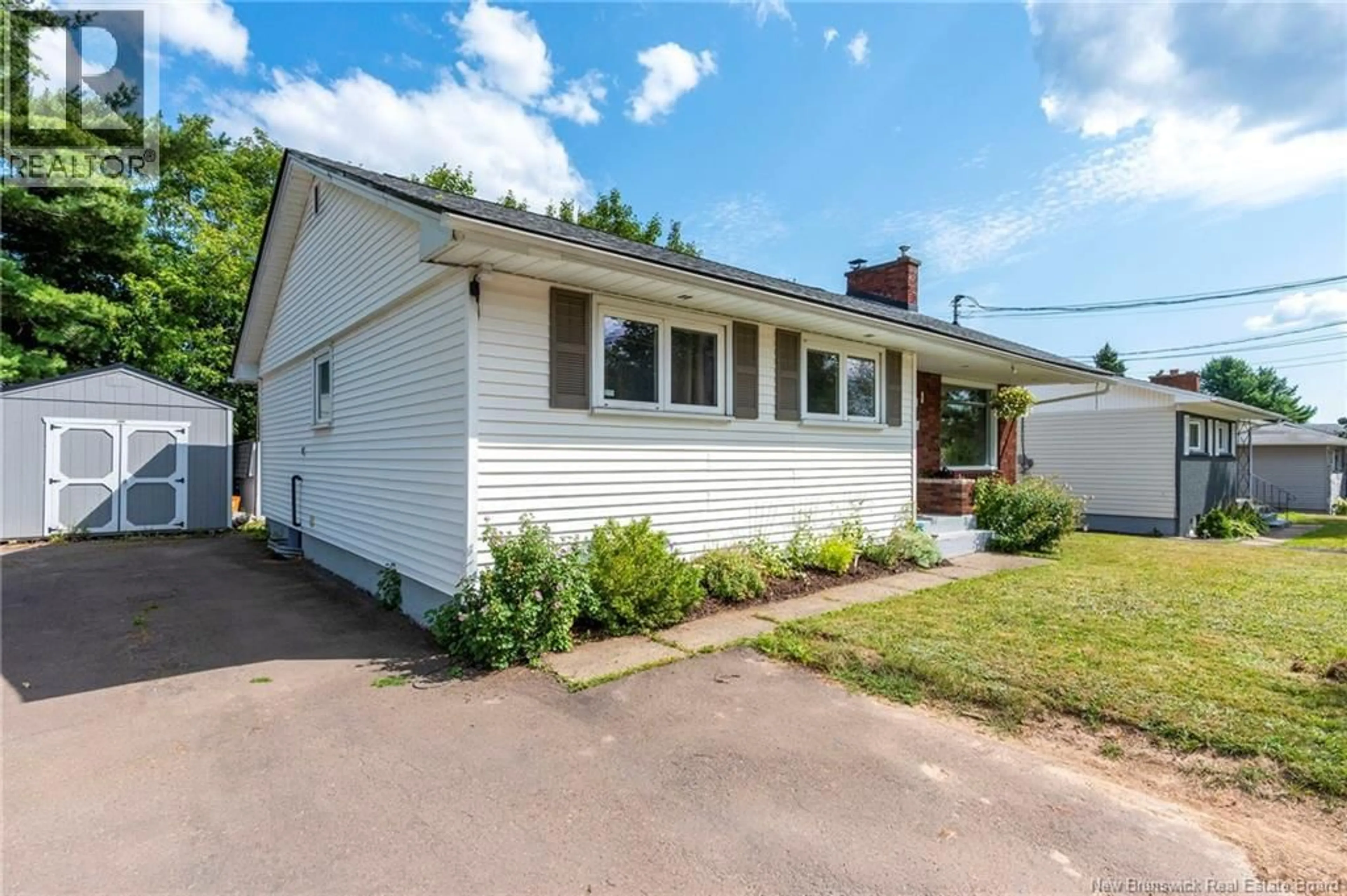 Home with vinyl exterior material, street for 91 ALLISON, Moncton New Brunswick E1E2T7