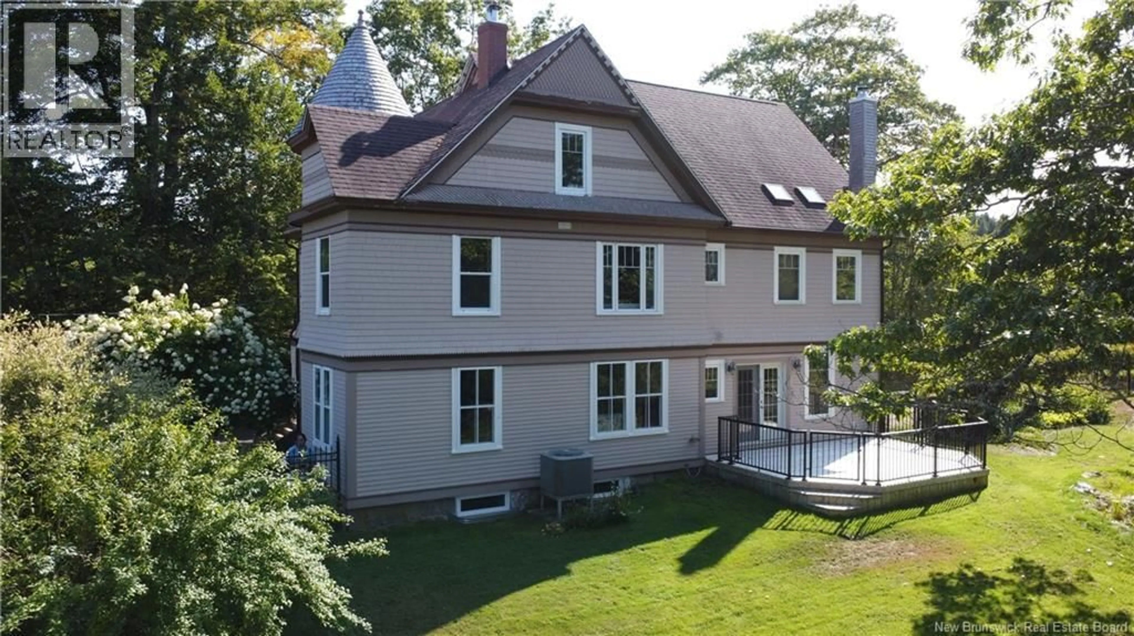 A pic from outside/outdoor area/front of a property/back of a property/a pic from drone, building for 32 CAMPBELL HILL ROAD, St George New Brunswick E5C3B1