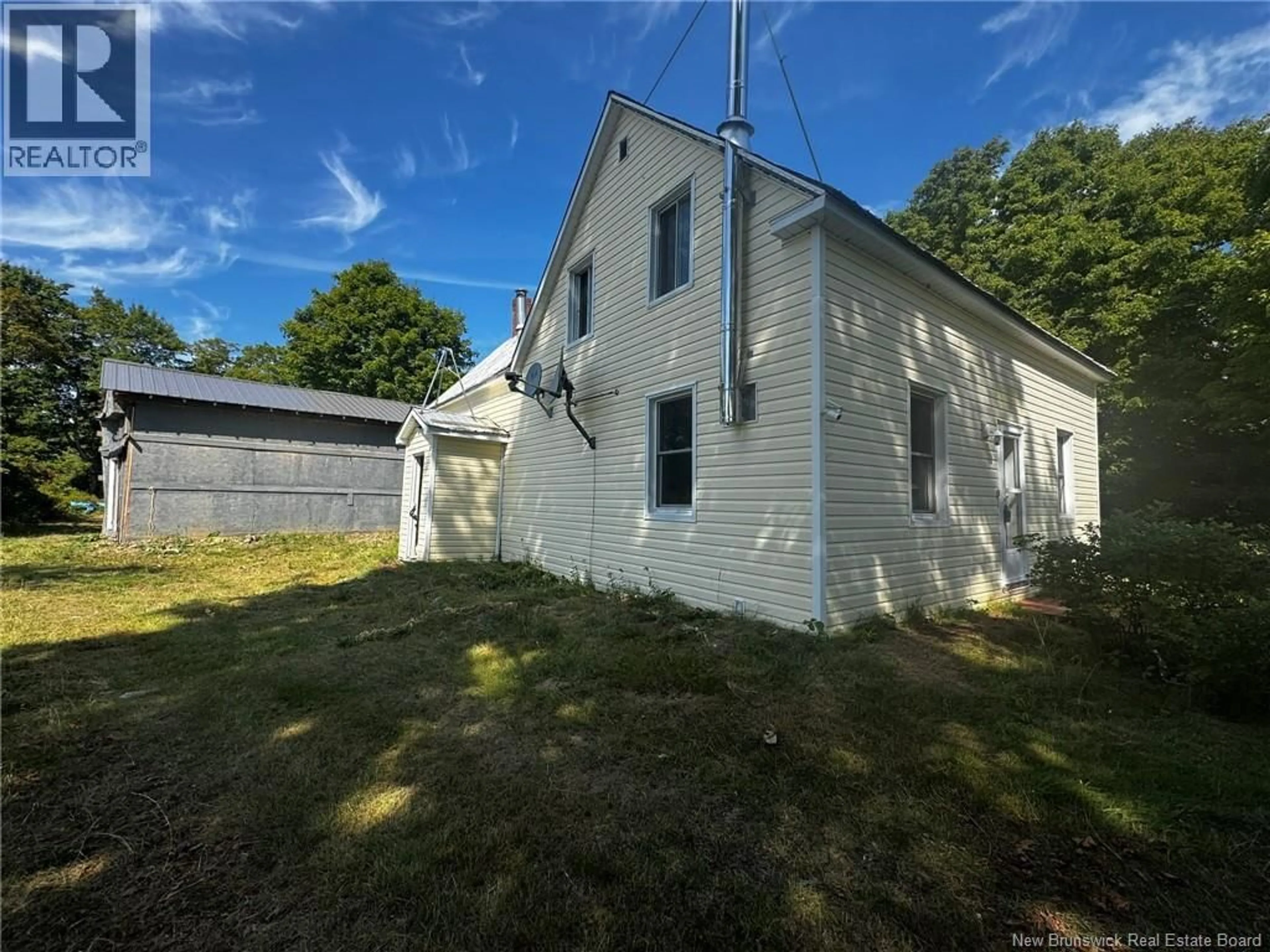 A pic from outside/outdoor area/front of a property/back of a property/a pic from drone, building for 266 SEMIWAGON ROAD, Barnaby New Brunswick E1N6E5
