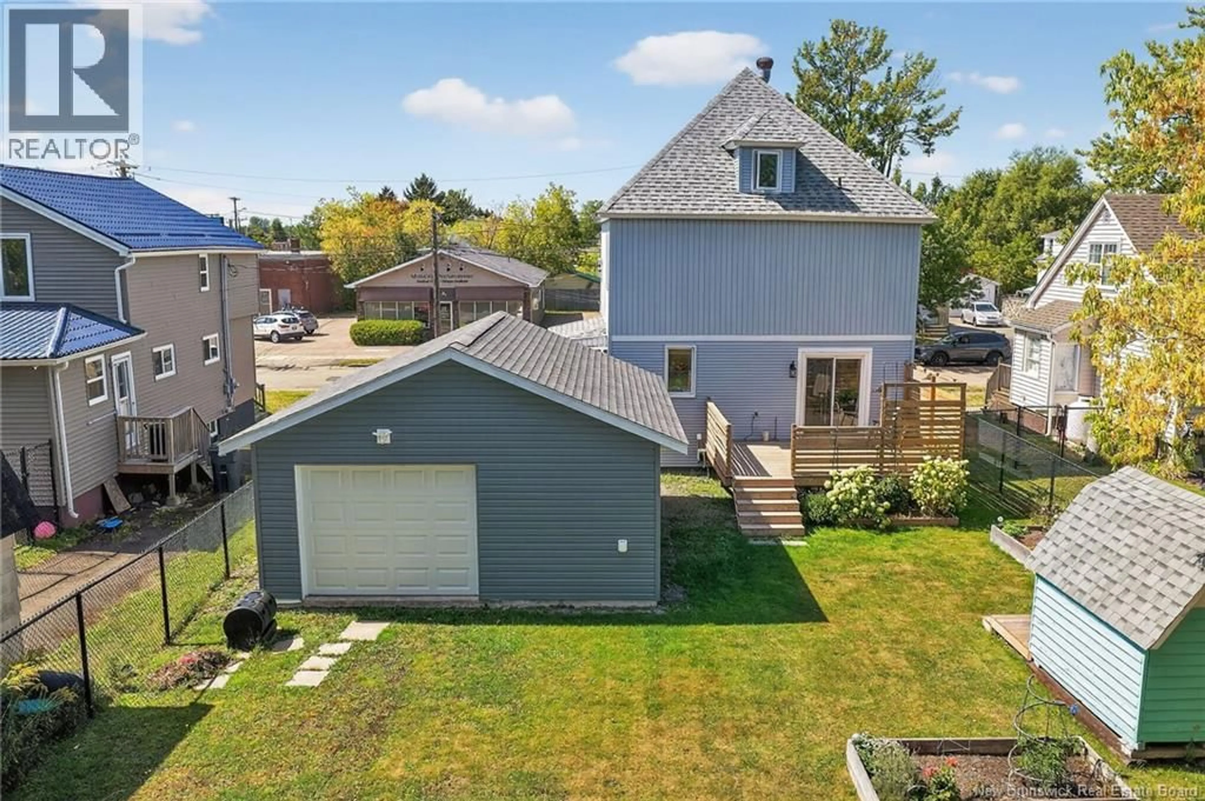 A pic from outside/outdoor area/front of a property/back of a property/a pic from drone, street for 7 FIFTH STREET, Moncton New Brunswick E1E3G8