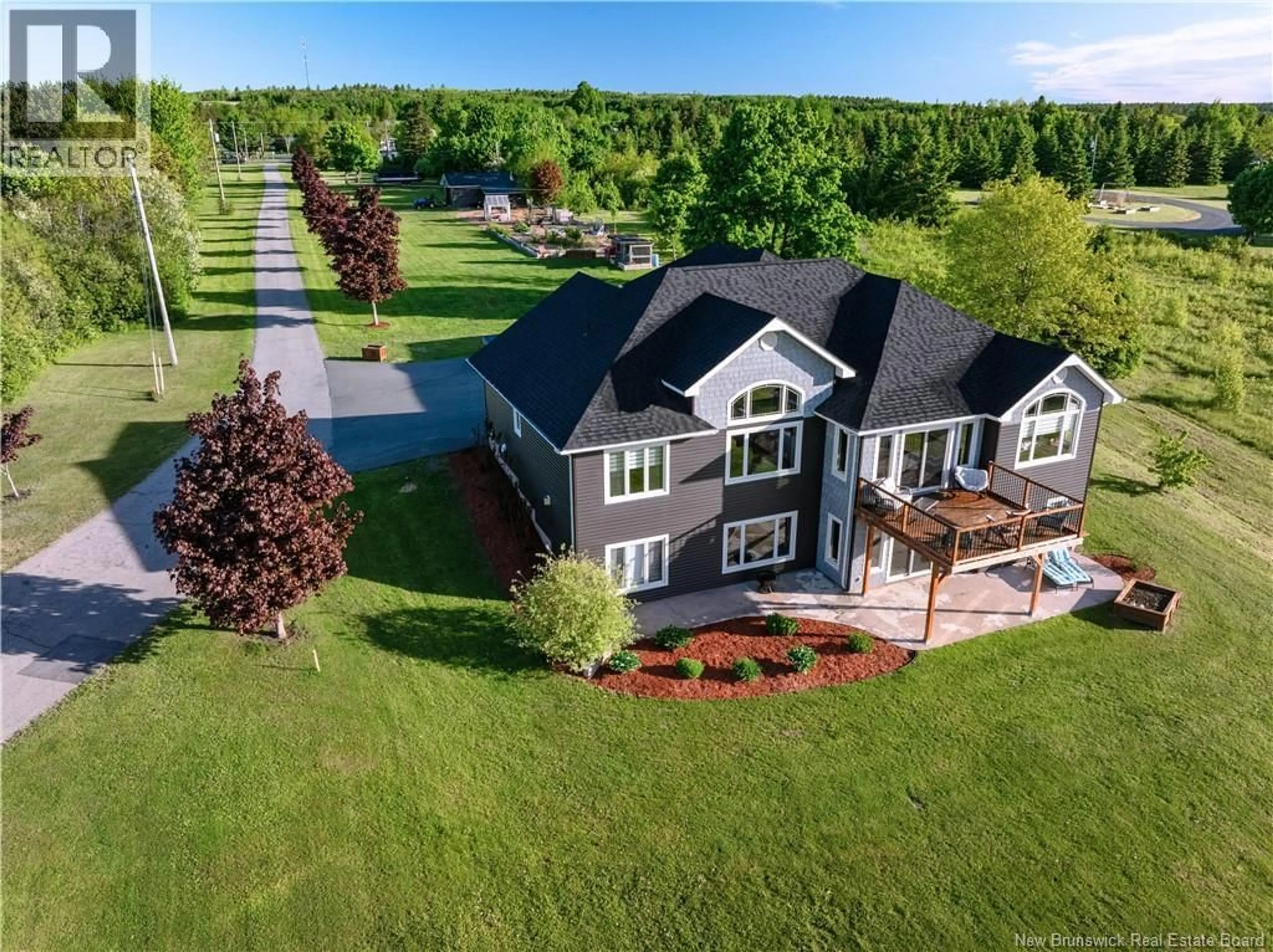 A pic from outside/outdoor area/front of a property/back of a property/a pic from drone, unknown for 2784 KING GEORGE HIGHWAY, Miramichi New Brunswick E1V6Z5