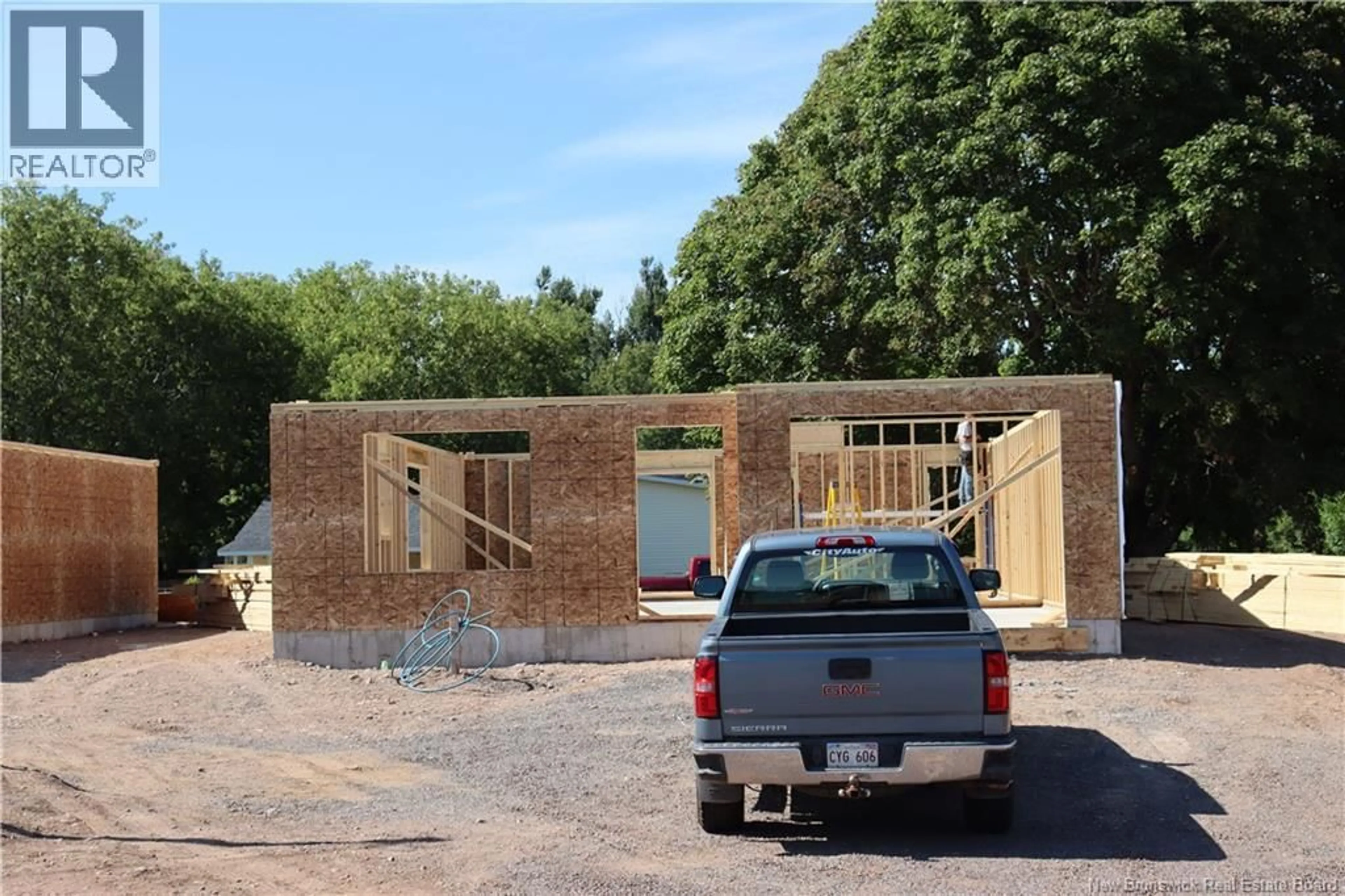 Unknown for 23-1 STEWART AVENUE, Sussex New Brunswick E4E2E8