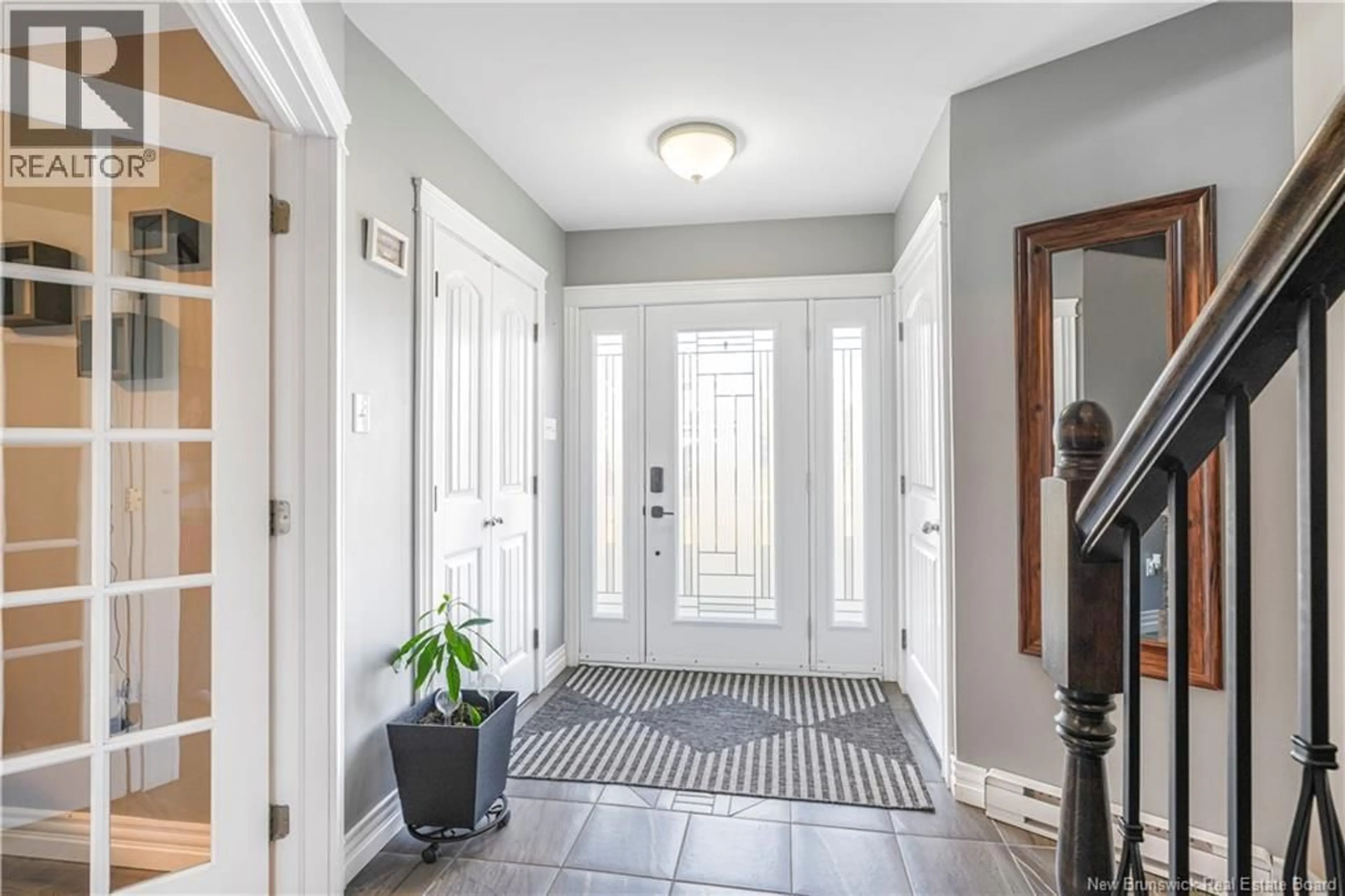 Indoor entryway for 36 BURNETT STREET, Oromocto New Brunswick E2V0J4