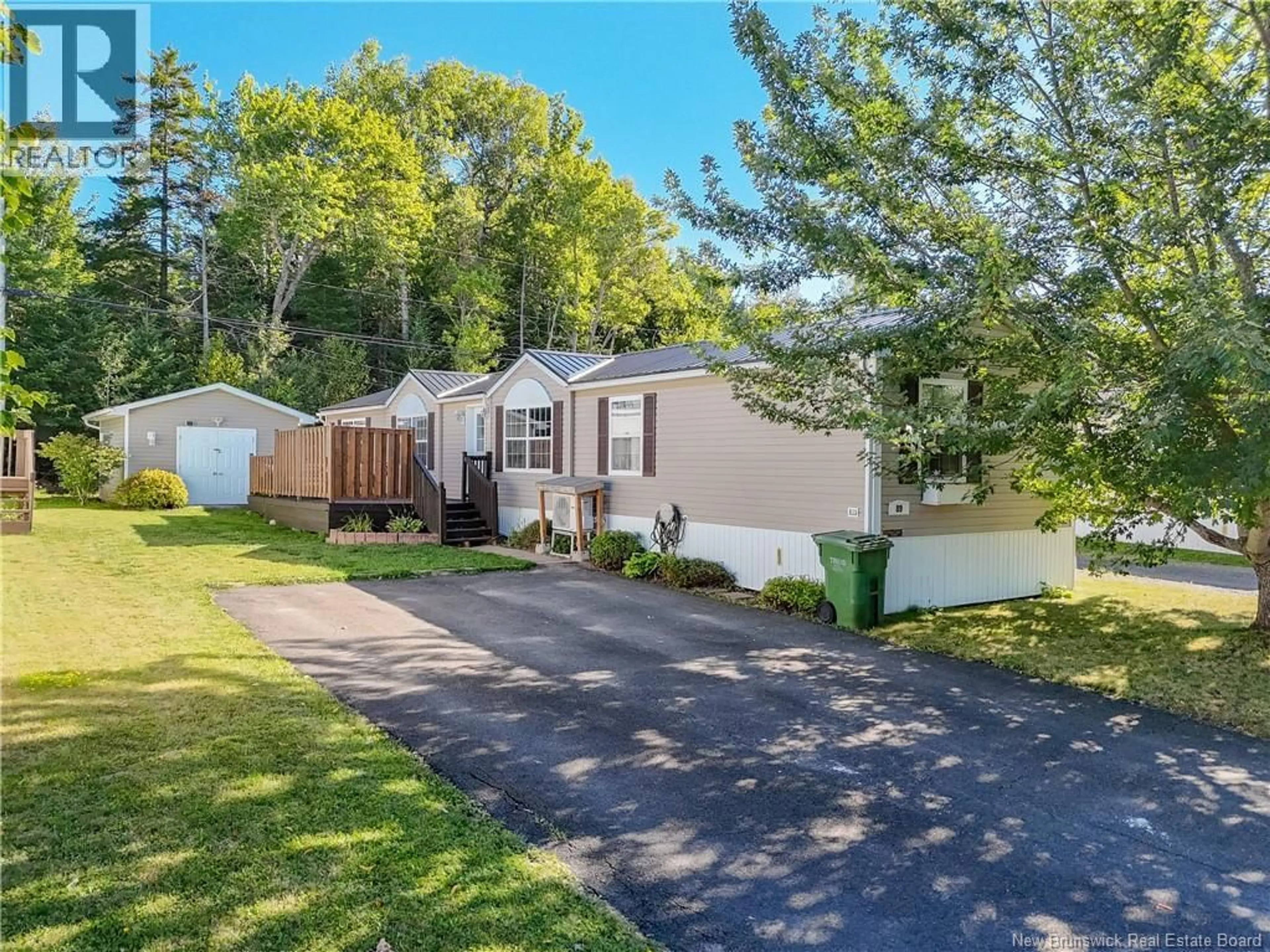 A pic from outside/outdoor area/front of a property/back of a property/a pic from drone, water/lake/river/ocean view for 89 GLENMAR DRIVE, Fredericton New Brunswick E3G0S3
