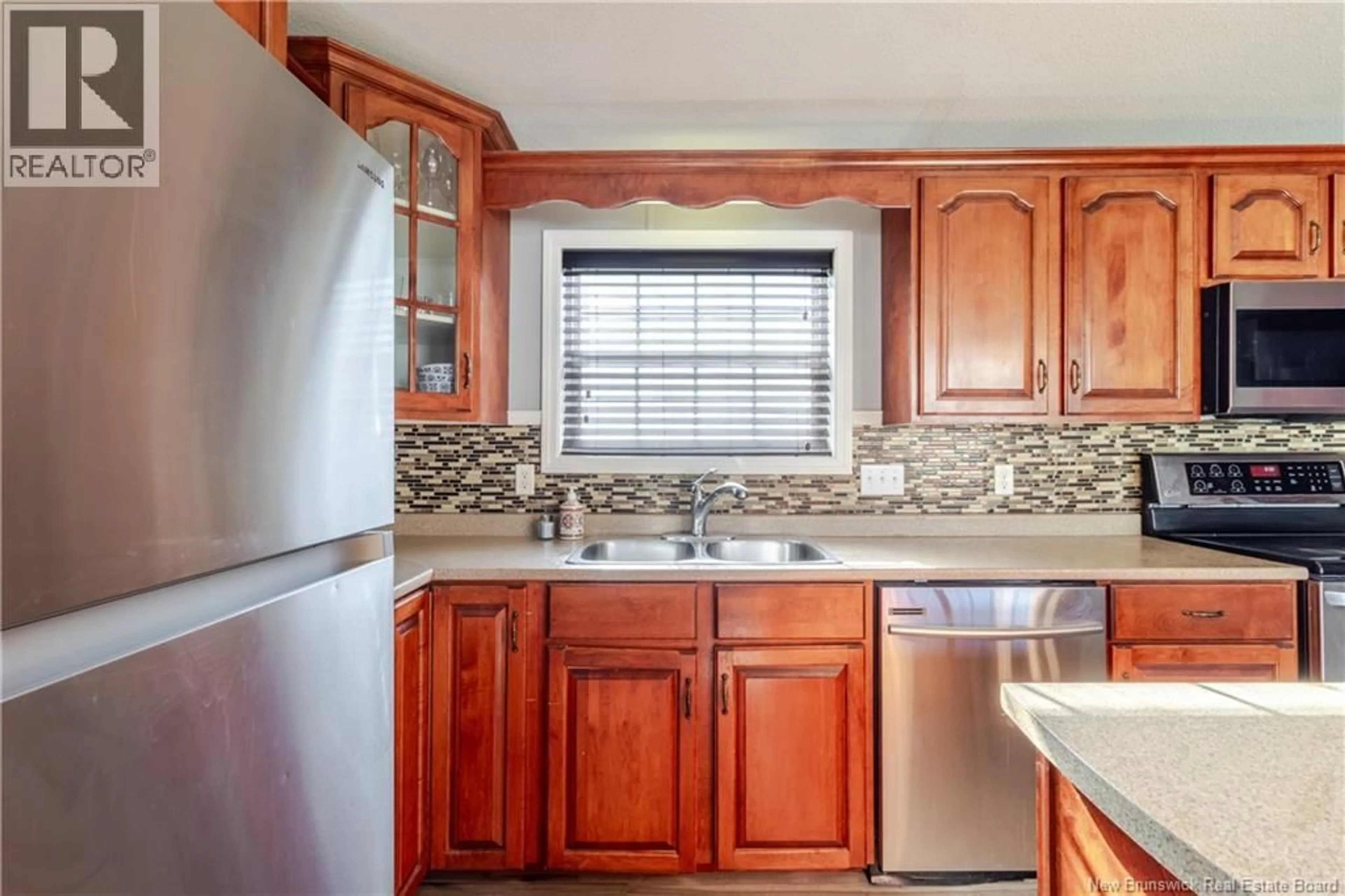 Standard kitchen, ceramic/tile floor for 89 GLENMAR DRIVE, Fredericton New Brunswick E3G0S3
