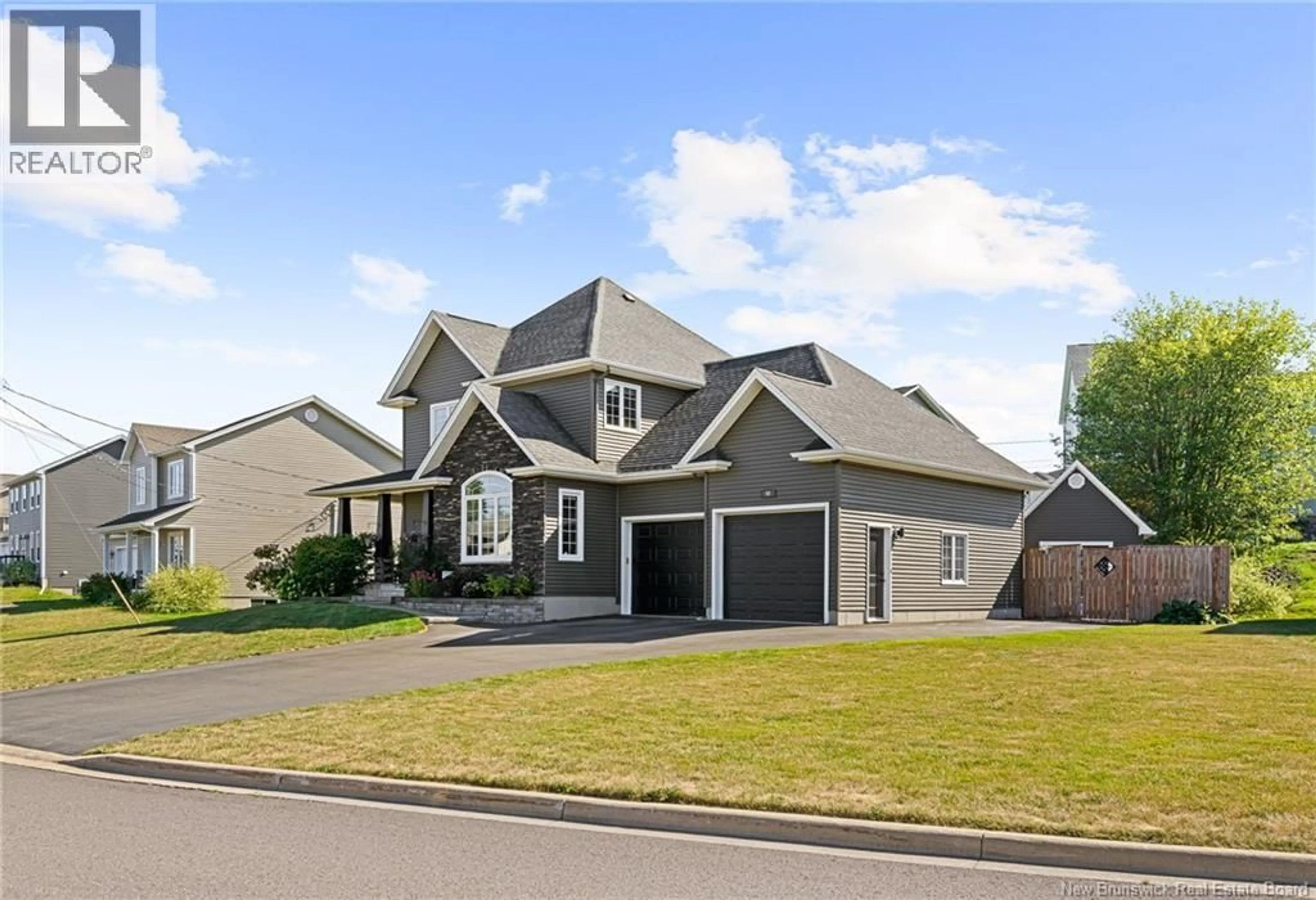 Home with vinyl exterior material, street for 40 SALENGRO CRESCENT, Moncton New Brunswick E1G5P7