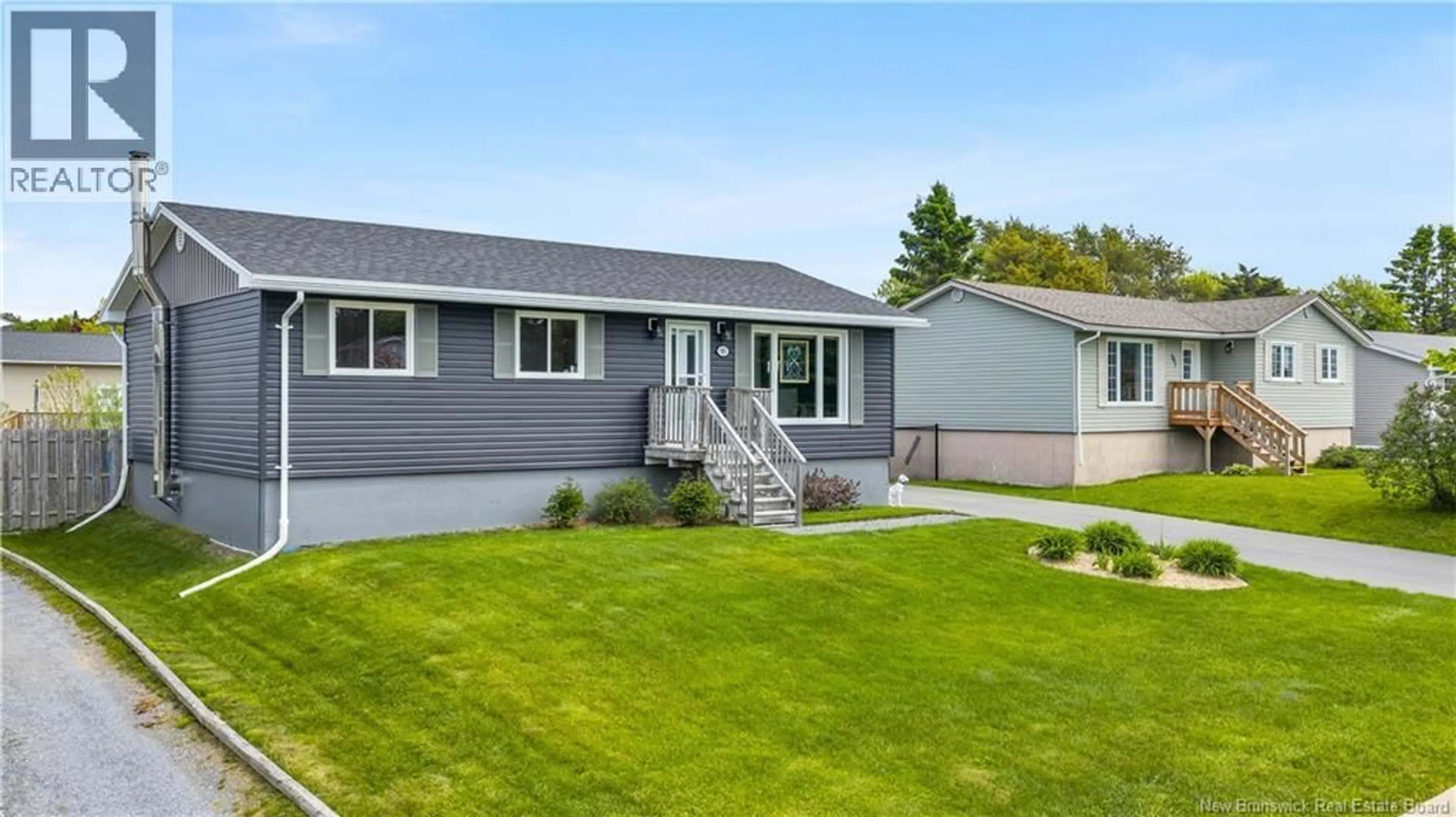 Home with vinyl exterior material, street for 95 SEAWARD CRESCENT, Saint John New Brunswick E2P1E5