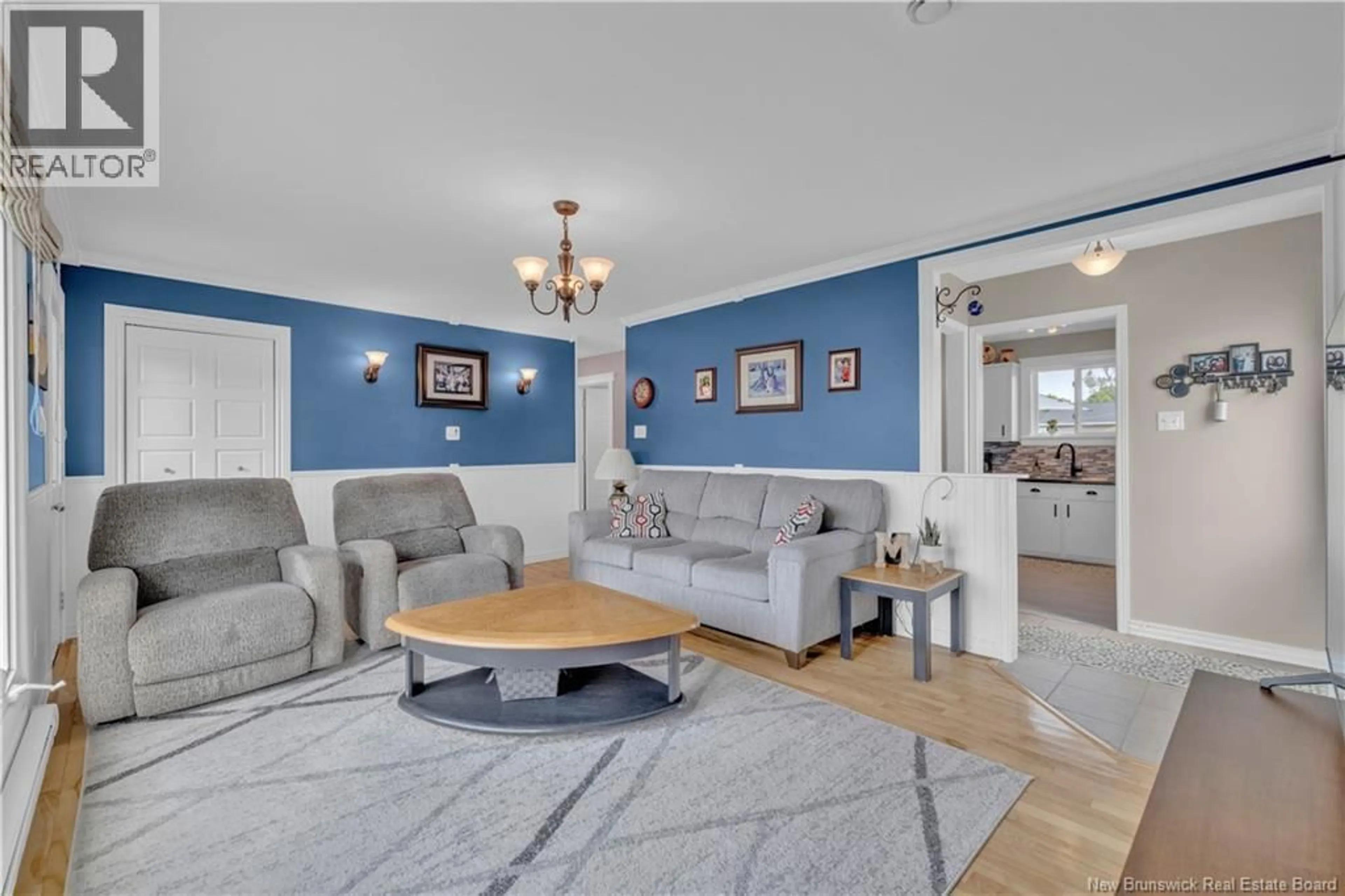 Living room with furniture, unknown for 95 SEAWARD CRESCENT, Saint John New Brunswick E2P1E5