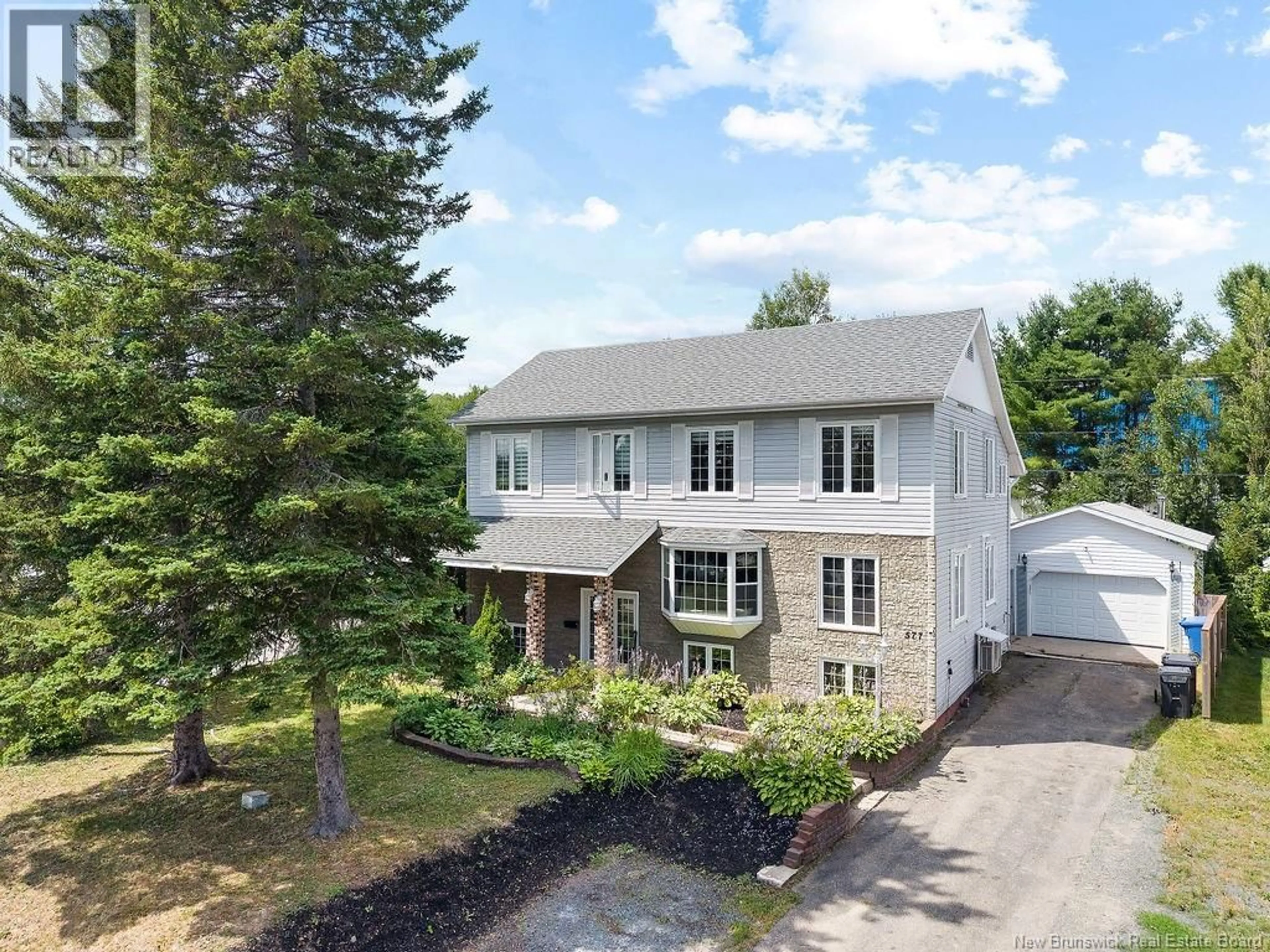 A pic from outside/outdoor area/front of a property/back of a property/a pic from drone, street for 577 ANDERSON STREET, Miramichi New Brunswick E1V1J1