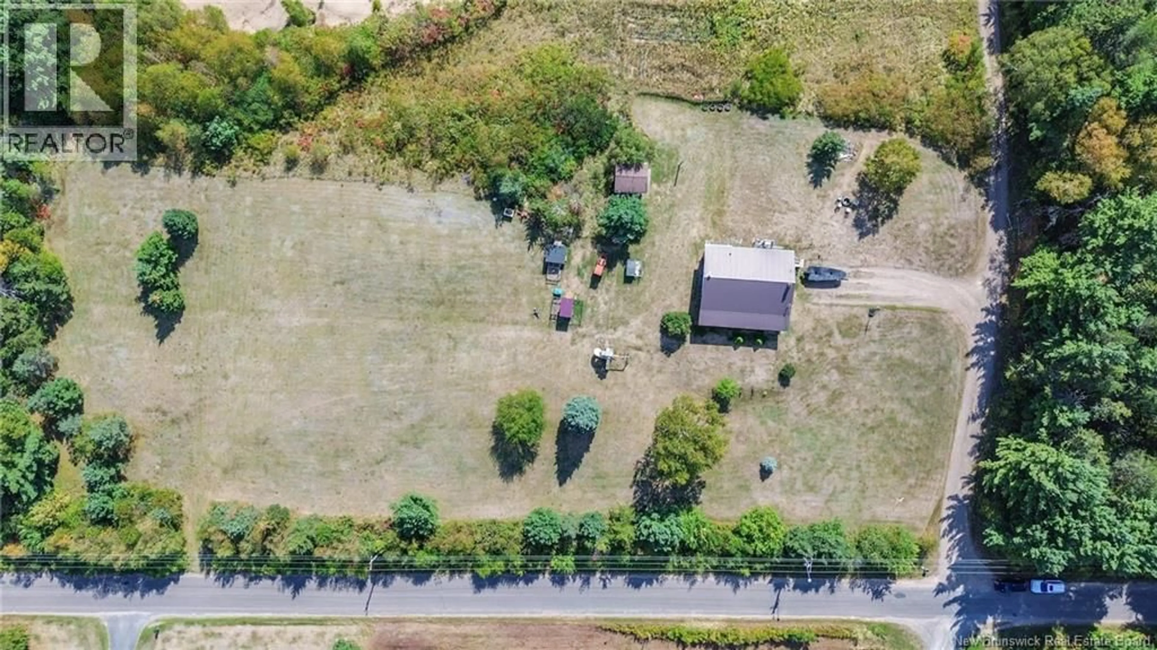 A pic from outside/outdoor area/front of a property/back of a property/a pic from drone, street for 198 UPPER COYTOWN ROAD, Upper Gagetown New Brunswick E5M1R2